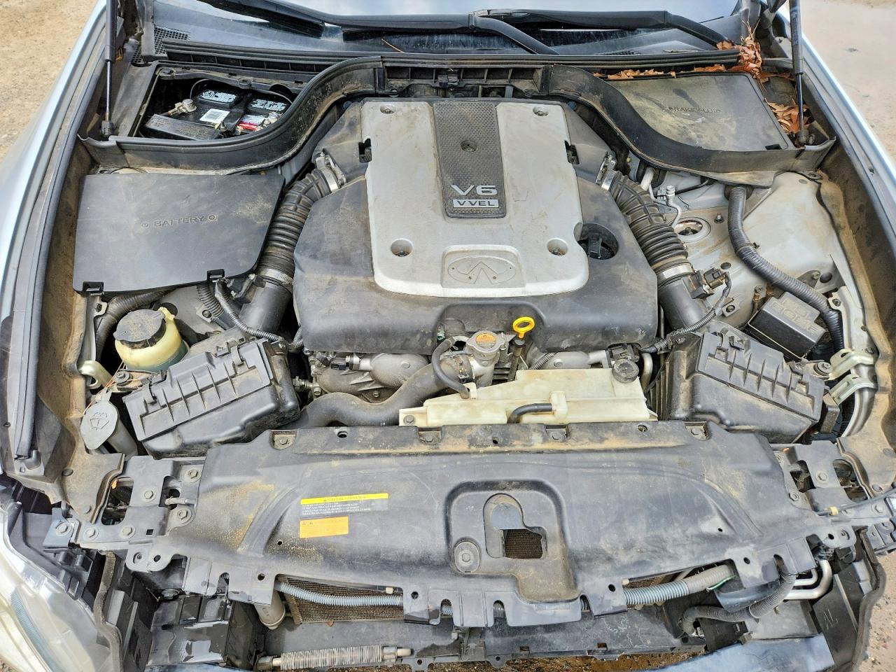 2010 Infiniti G37 Sedan Base Silver vin: JN1CV6AP1AM402913