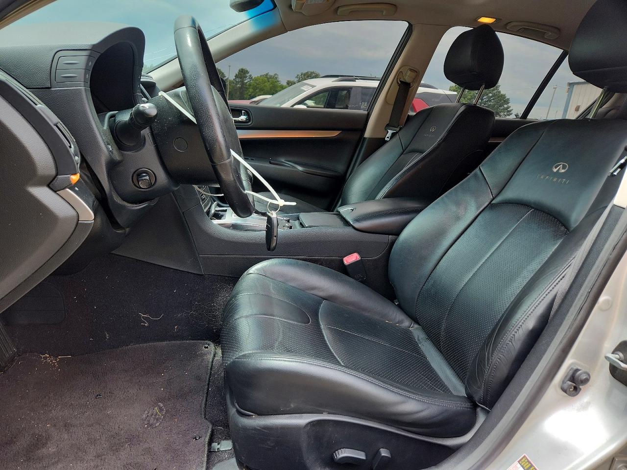 2010 Infiniti G37 Sedan Base Silver vin: JN1CV6AP1AM402913