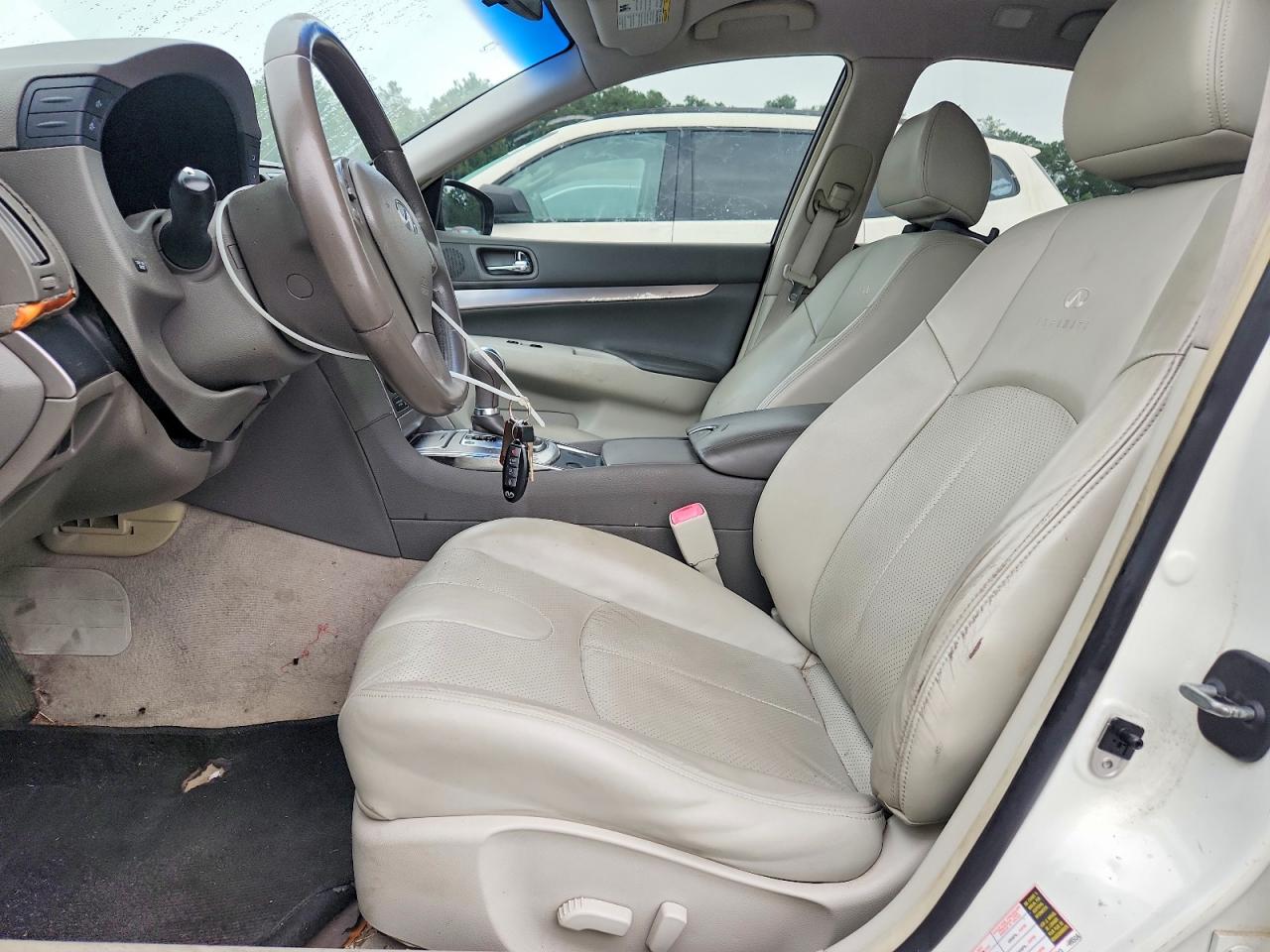 2010 Infiniti G37 Sedan Base White vin: JN1CV6AP1AM406041