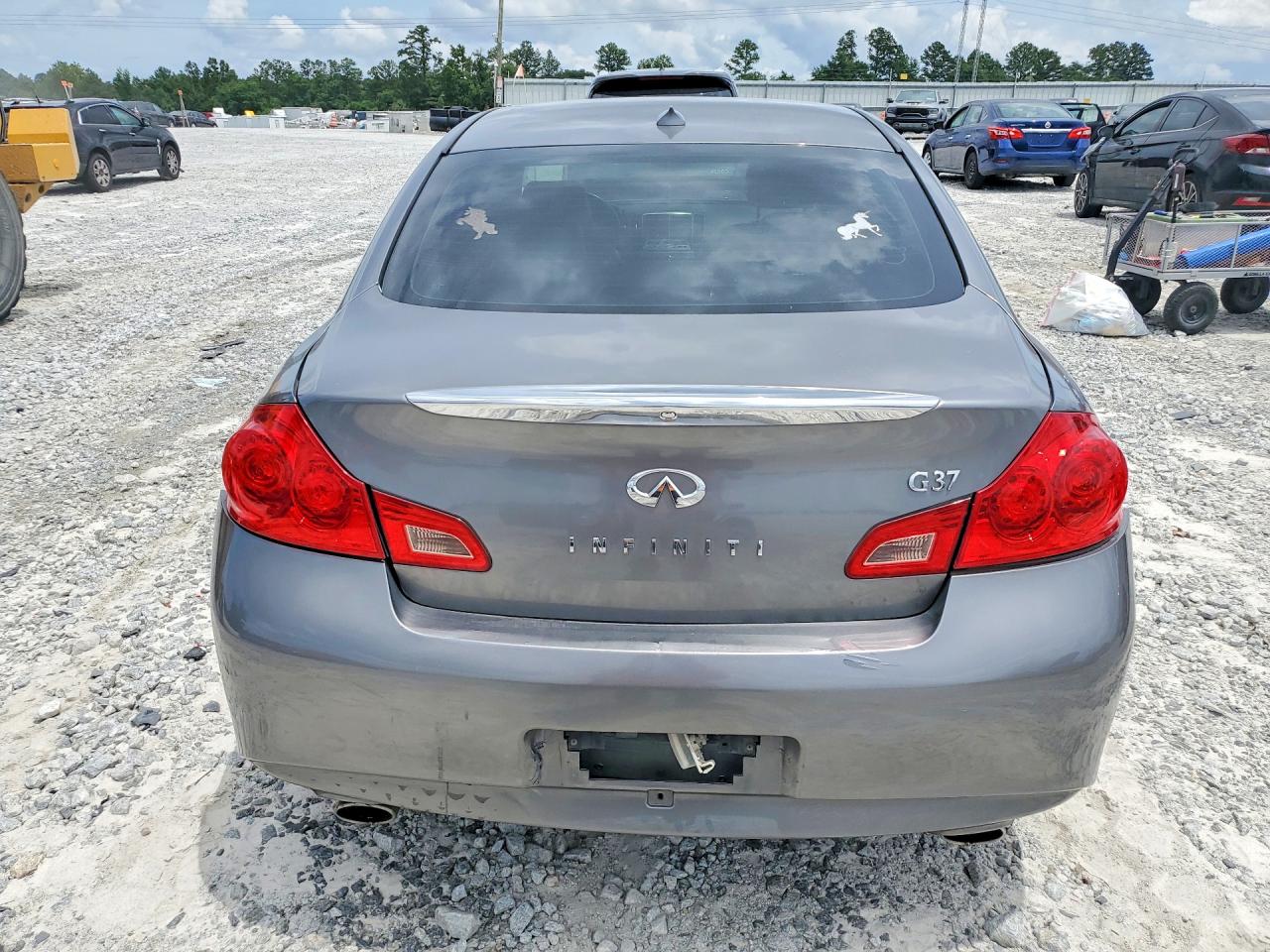 2010 Infiniti G37 Sedan Base Gray vin: JN1CV6AP1AM407254
