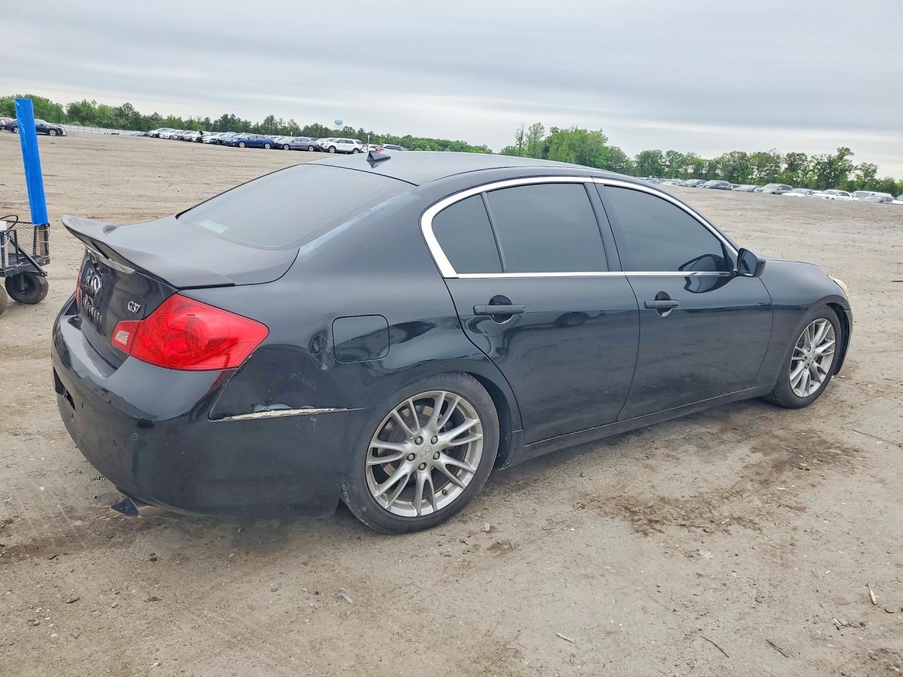 2011 Infiniti G37 Sedan Journey Черный vin: JN1CV6AP1BM305602