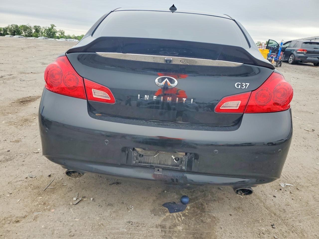2011 Infiniti G37 Sedan Journey Черный vin: JN1CV6AP1BM305602