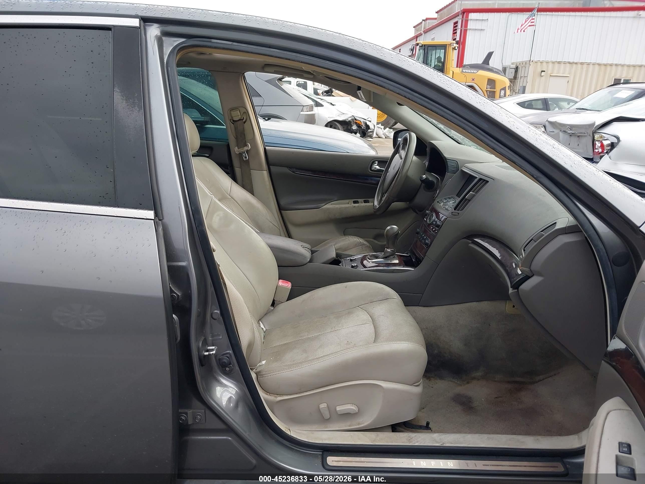 2011 Infiniti G37 Journey Gray vin: JN1CV6AP1BM500325