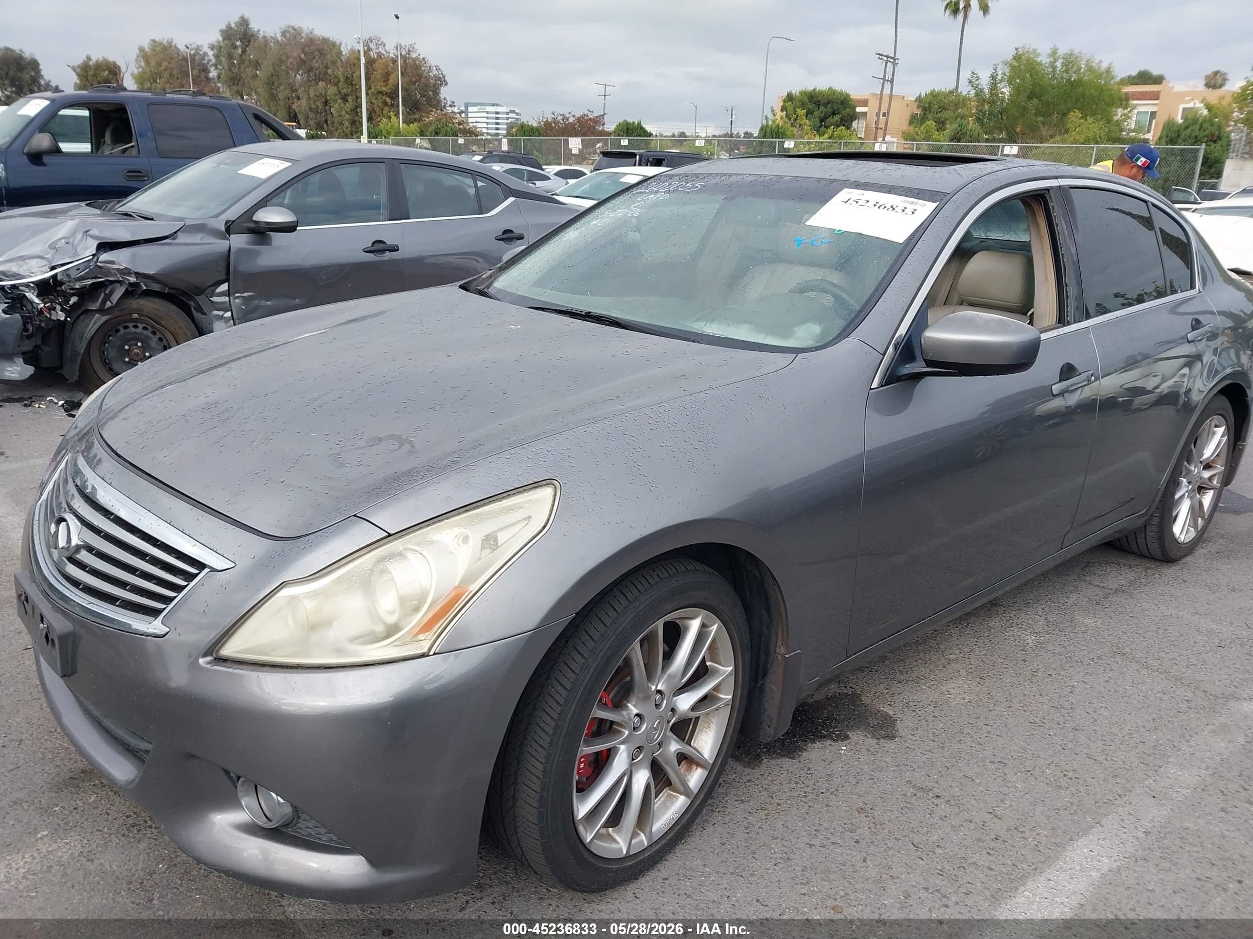 2011 Infiniti G37 Journey Gray vin: JN1CV6AP1BM500325