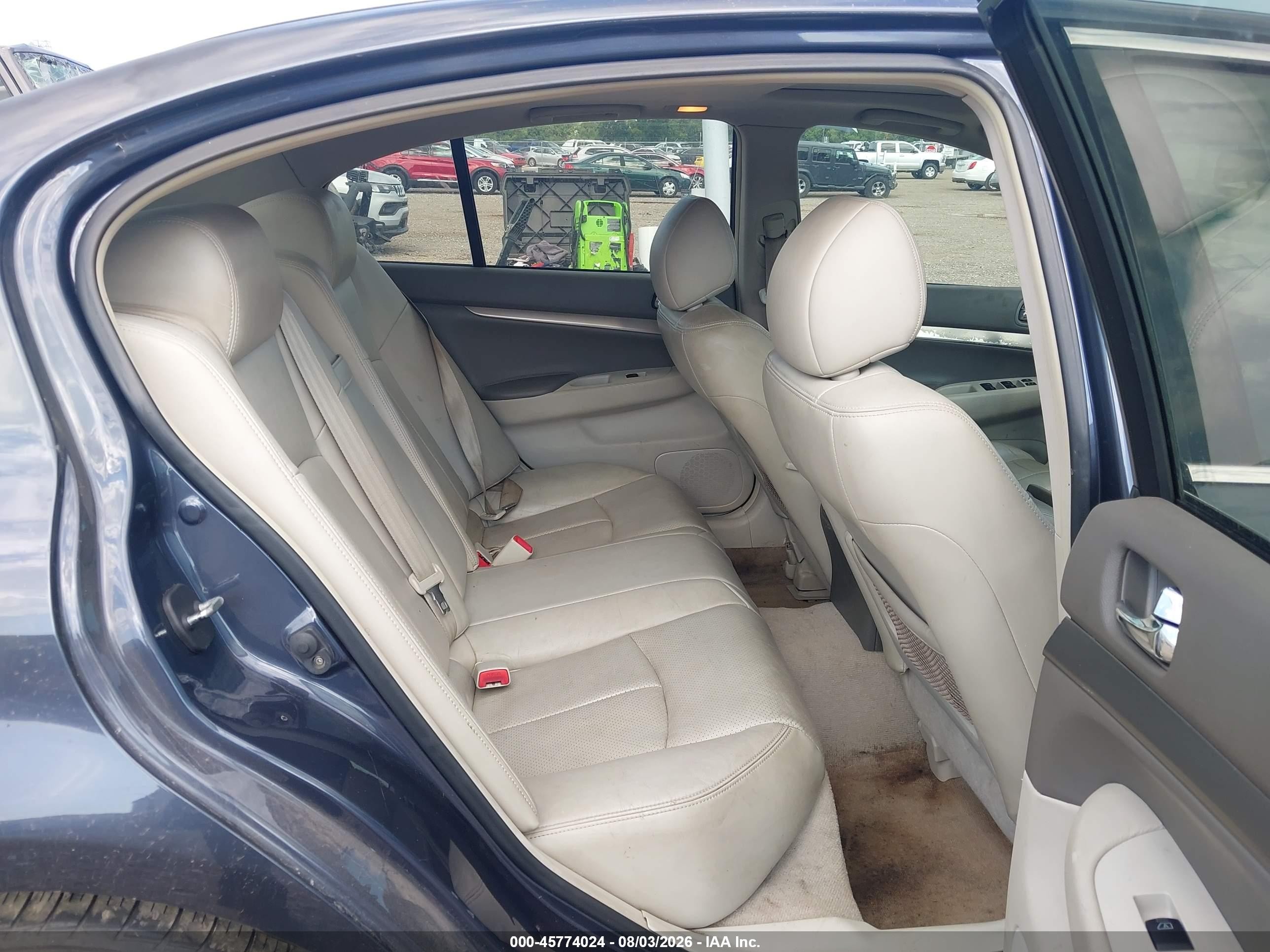 2011 Infiniti G37 Journey Gray vin: JN1CV6AP1BM510305