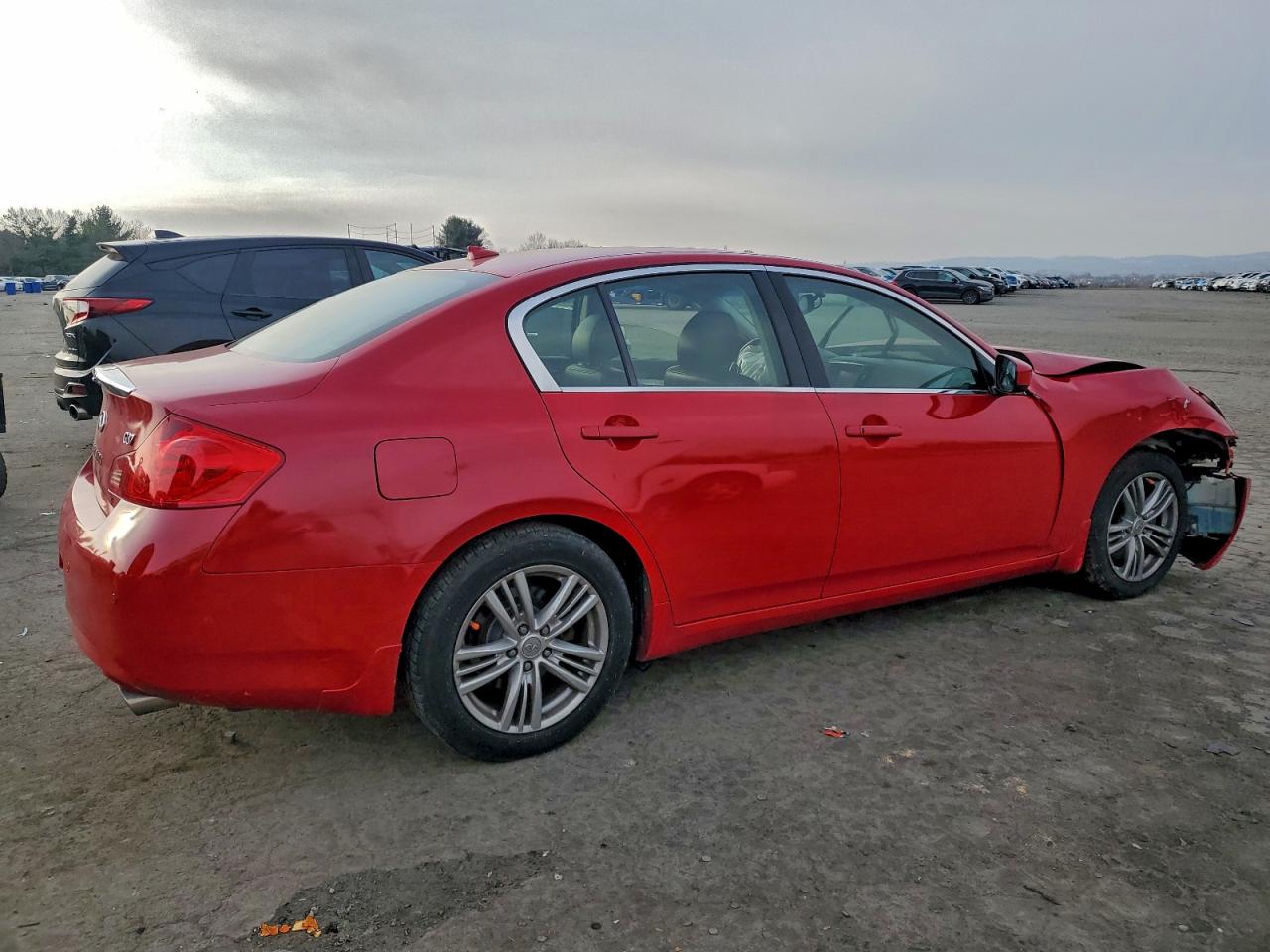 2013 Infiniti G37 Journey Red vin: JN1CV6AP1DM303643
