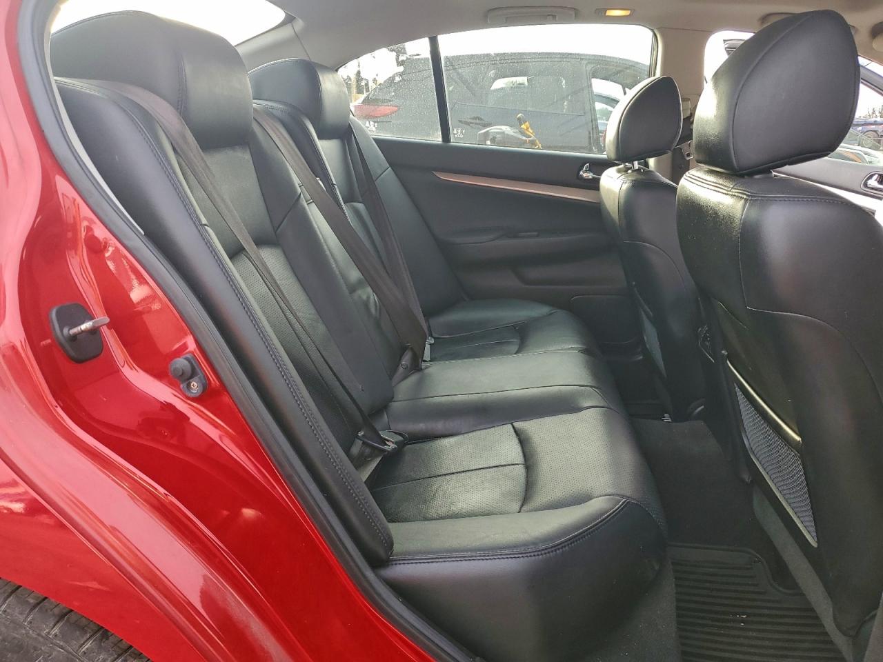2013 Infiniti G37 Journey Red vin: JN1CV6AP1DM303643