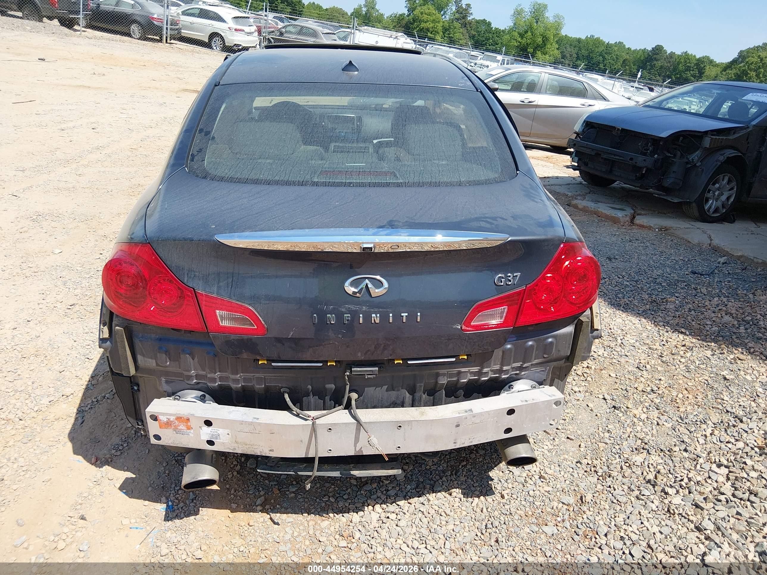 2013 Infiniti G37 Journey Black vin: JN1CV6AP1DM303772