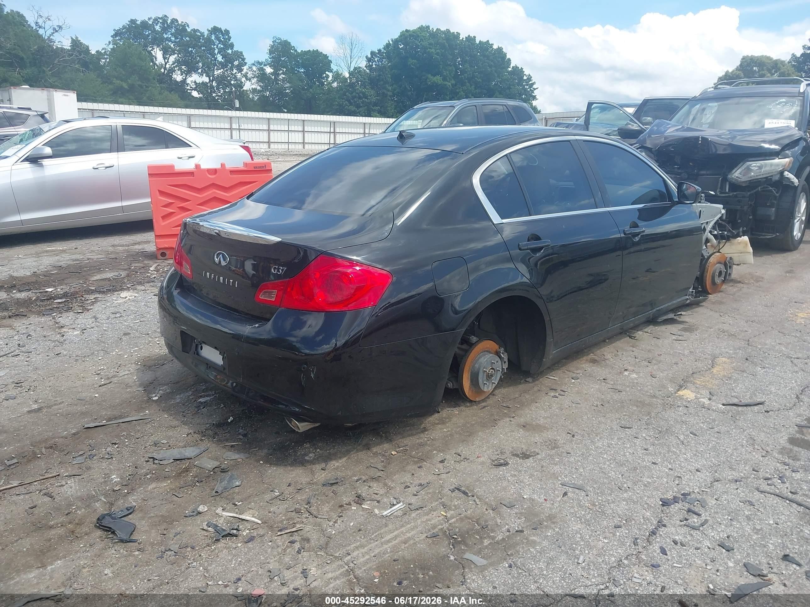 2013 Infiniti G37 Journey Черный vin: JN1CV6AP1DM720020