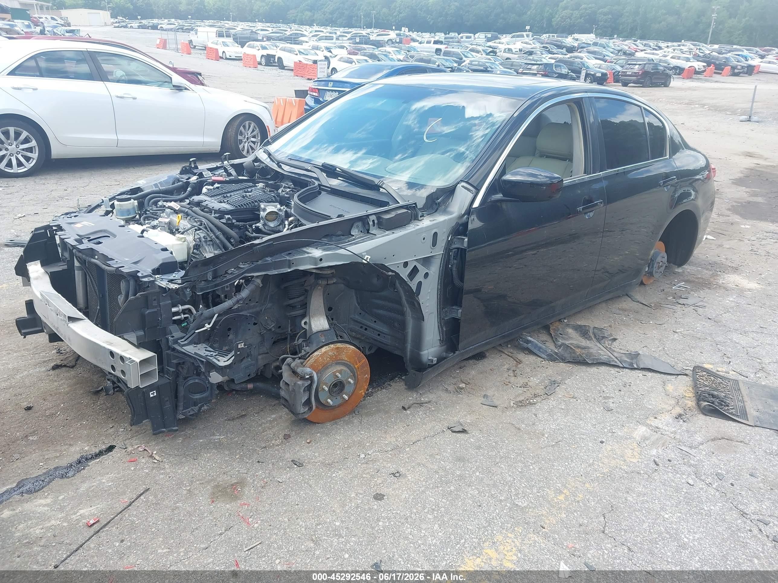 2013 Infiniti G37 Journey Черный vin: JN1CV6AP1DM720020