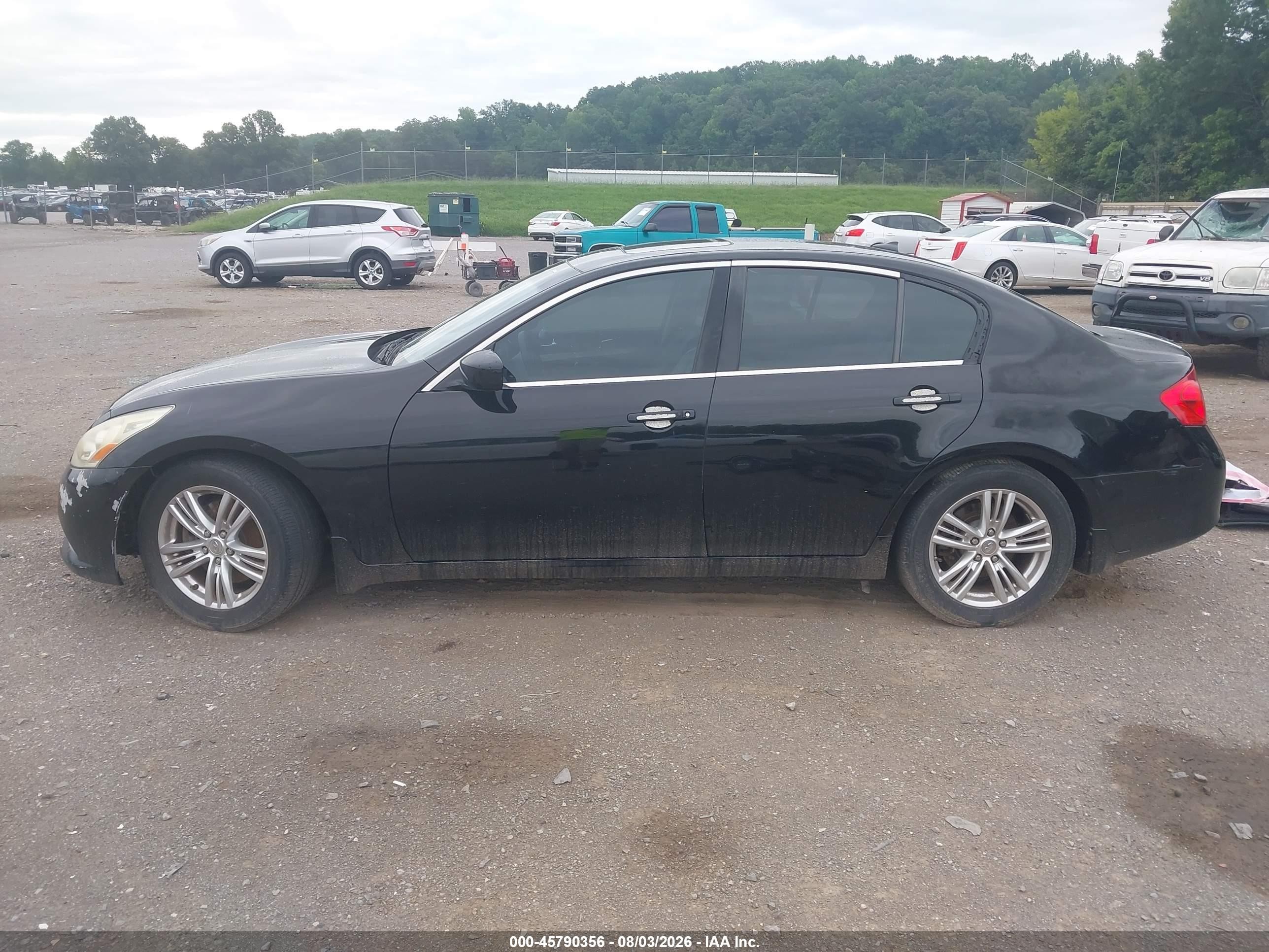 2013 Infiniti G37 Journey Black vin: JN1CV6AP1DM720910