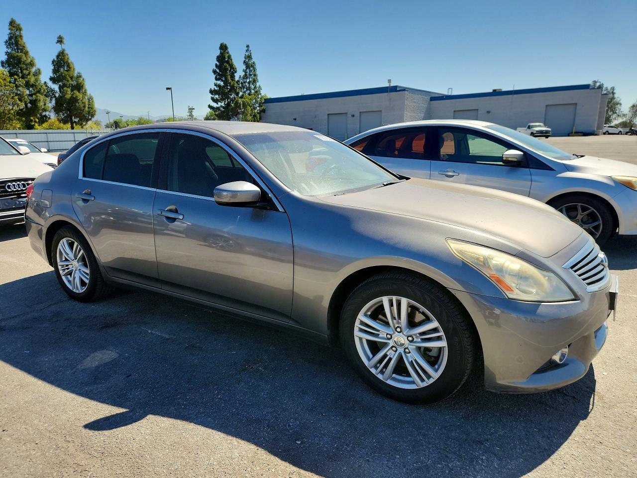 2013 Infiniti G37 Sedan Journey Gray vin: JN1CV6AP1DM722883