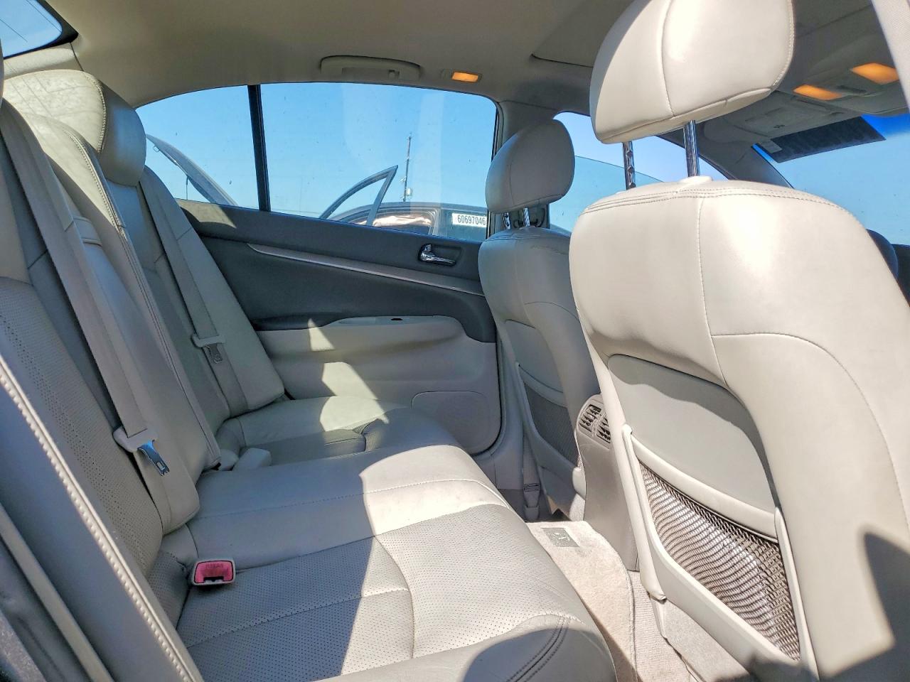 2011 Infiniti G37 Base/sport Gray vin: JN1CV6AP2BM505355
