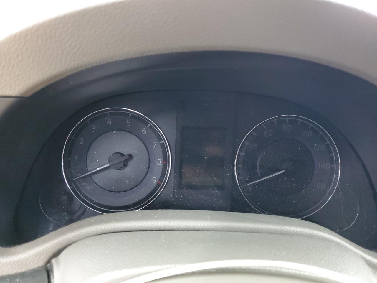 2011 Infiniti G37 Sedan Серебряный vin: JN1CV6AP2BM507512