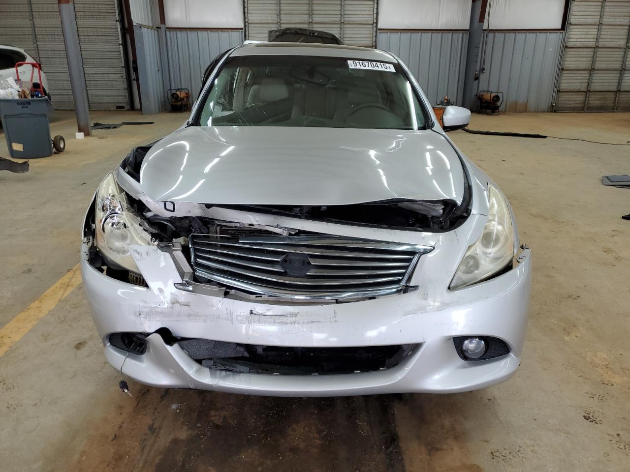 2011 Infiniti G37 Sedan Серебряный vin: JN1CV6AP2BM507512