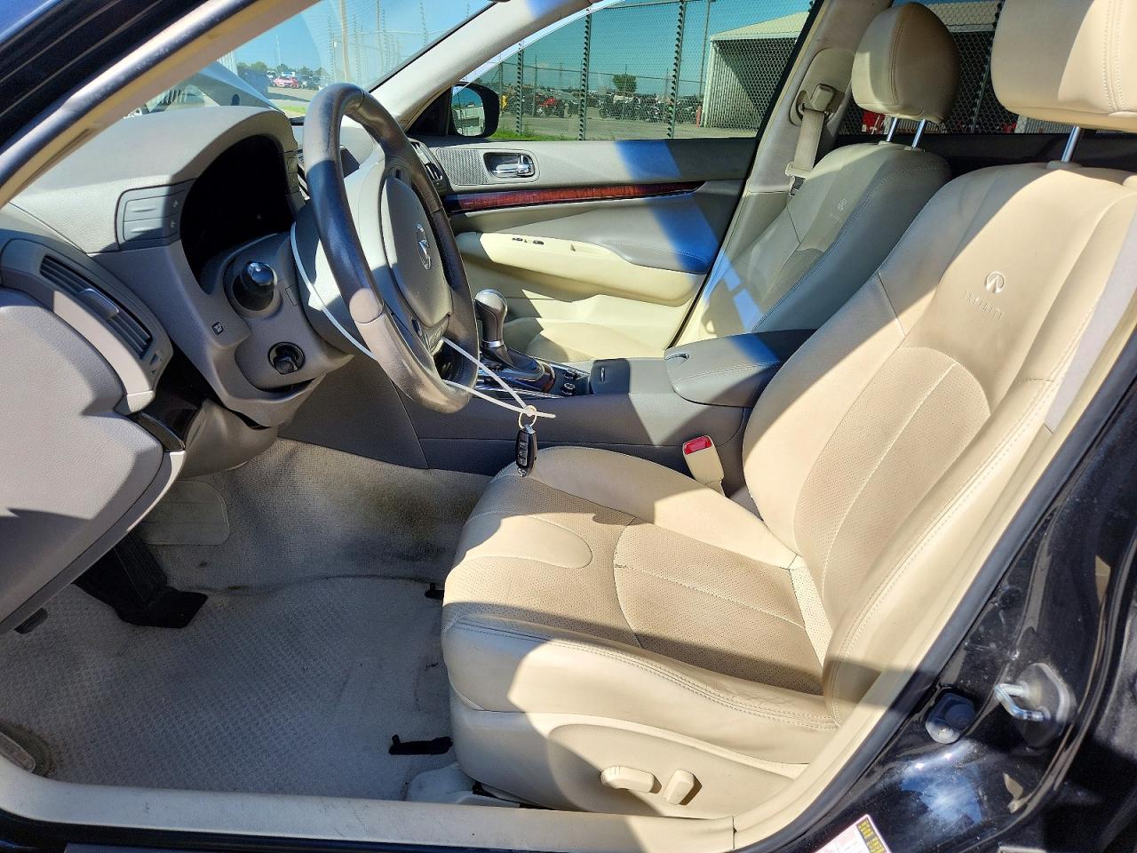 2012 Infiniti G37 Black vin: JN1CV6AP2CM627778