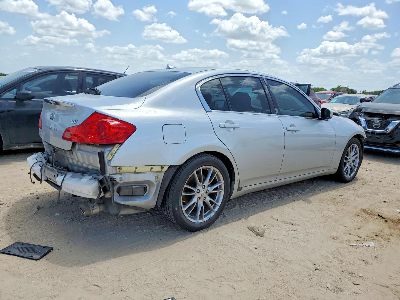 2012 Infiniti G37 Sedan Journey Серебряный vin: JN1CV6AP2CM930186