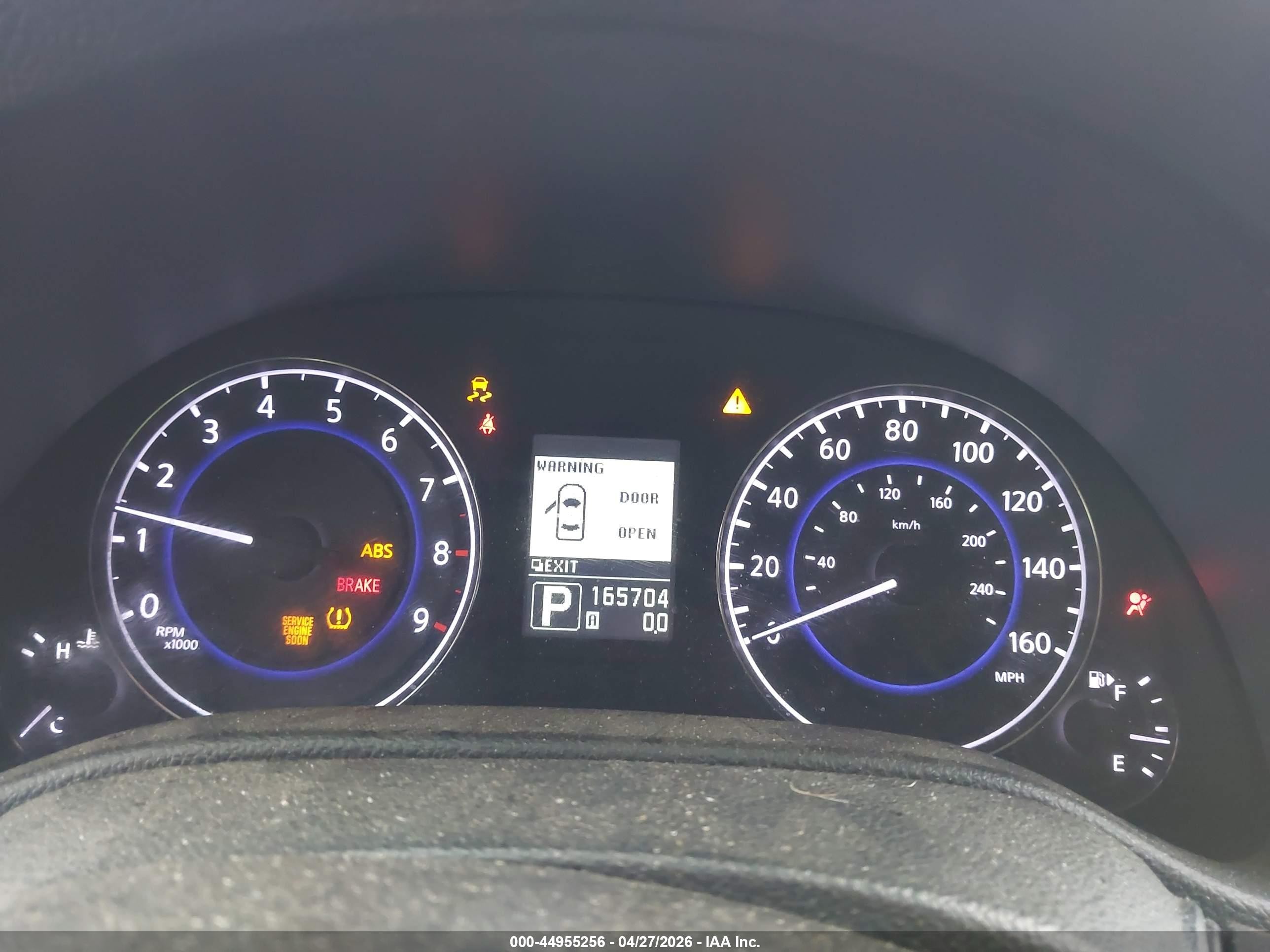 2012 Infiniti G37 Journey Silver vin: JN1CV6AP2CM931466