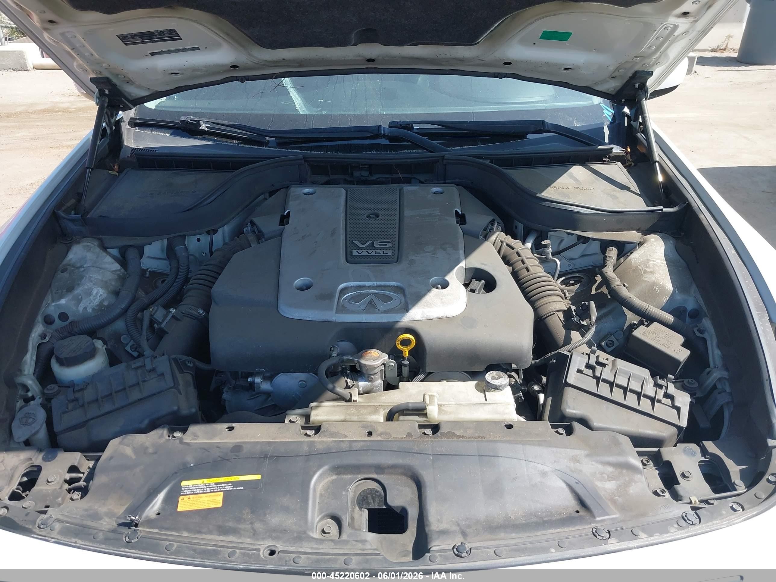 2013 Infiniti G37 Journey White vin: JN1CV6AP2DM301237