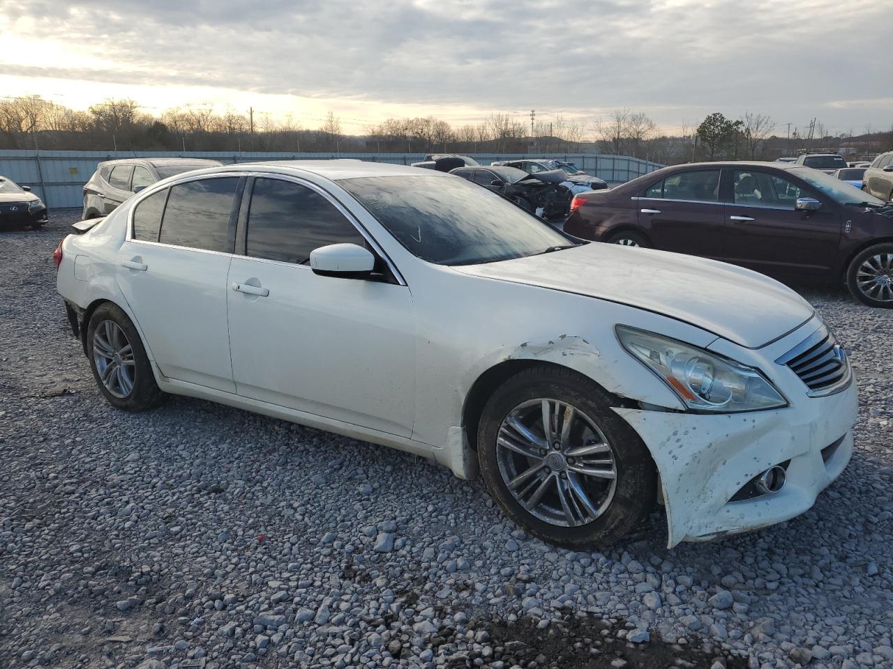 2013 Infiniti G37 Base Белый vin: JN1CV6AP2DM722505
