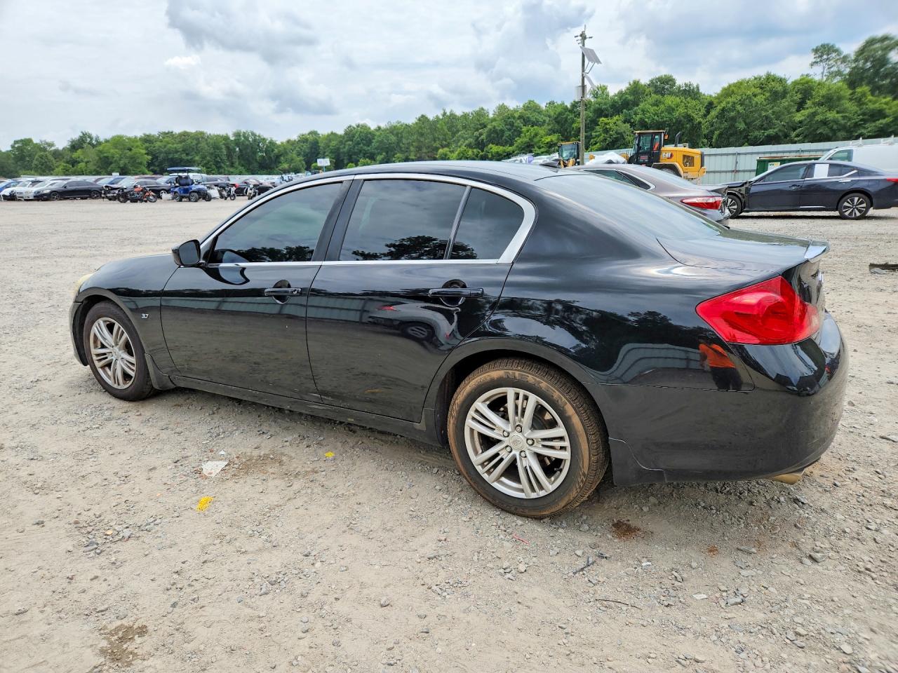 2015 Infiniti Q40 Base Black vin: JN1CV6AP2FM503739