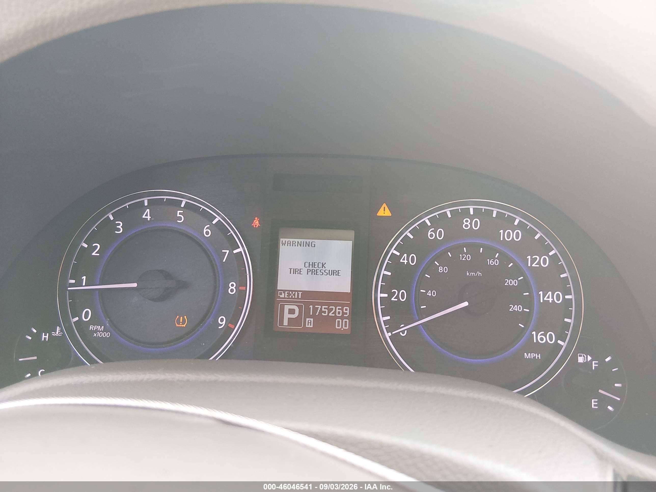 2015 Infiniti Q40   Gray vin: JN1CV6AP2FM580076