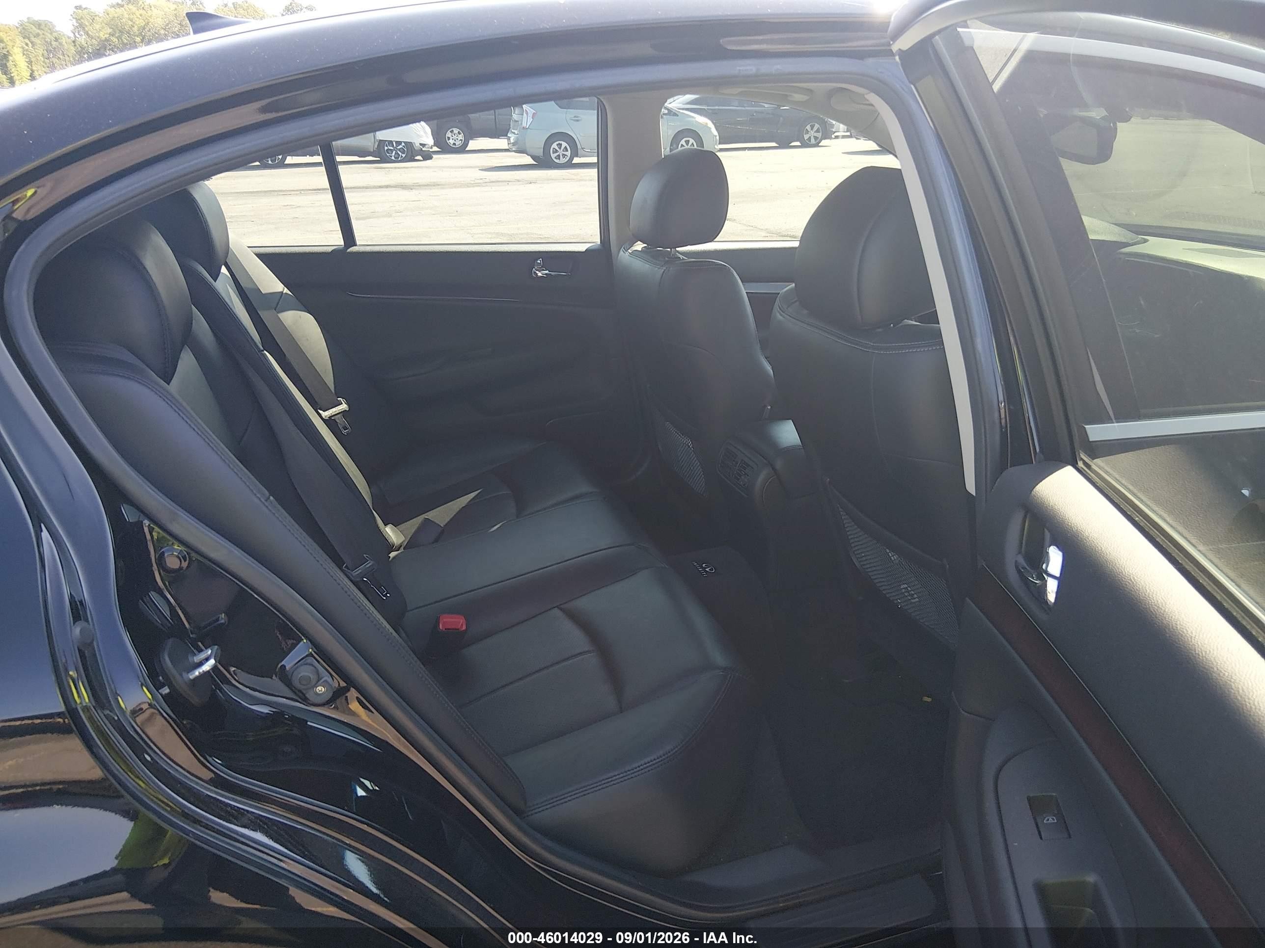 2011 Infiniti G37 Journey Black vin: JN1CV6AP3BM507972