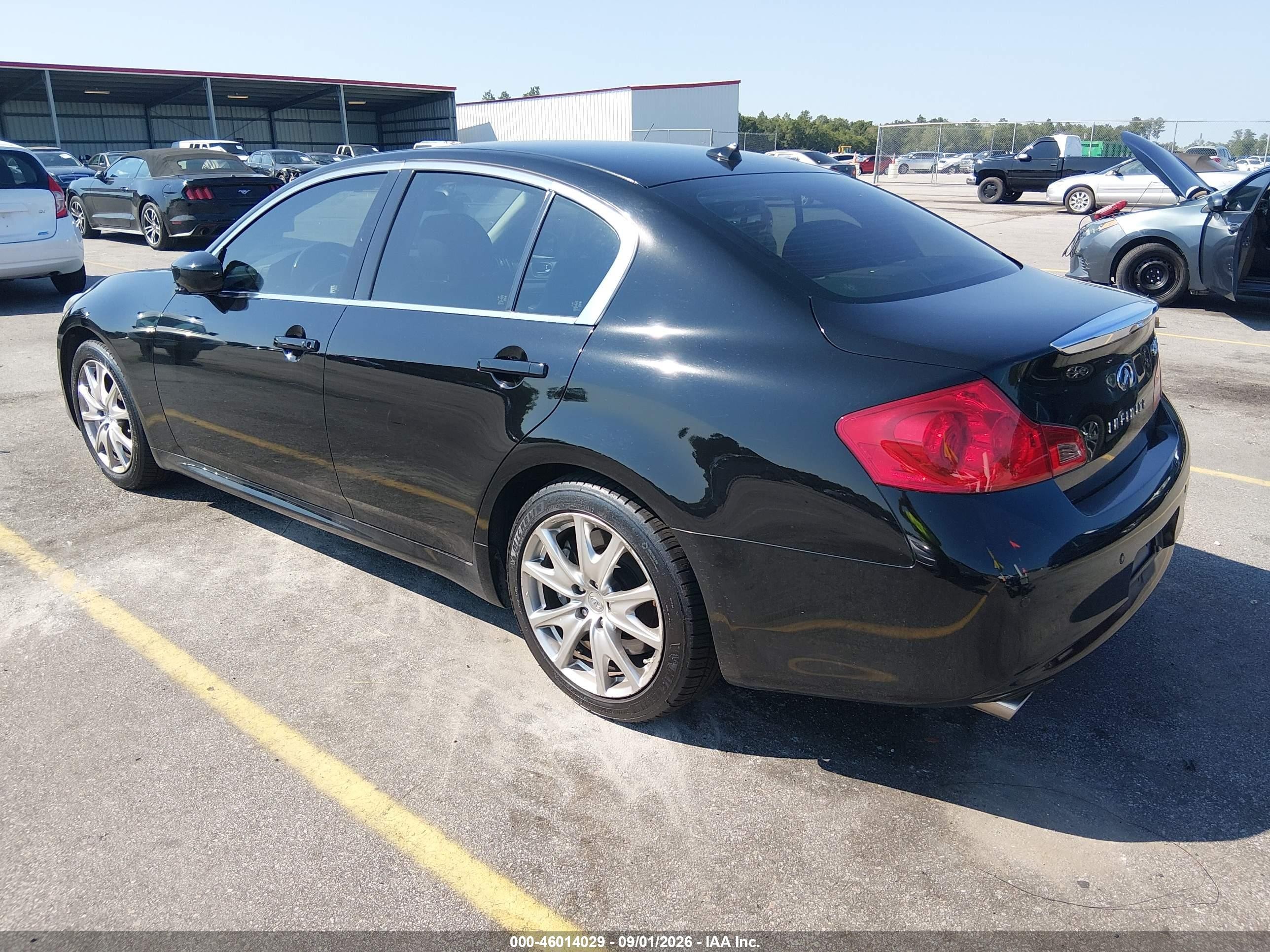 2011 Infiniti G37 Journey Black vin: JN1CV6AP3BM507972