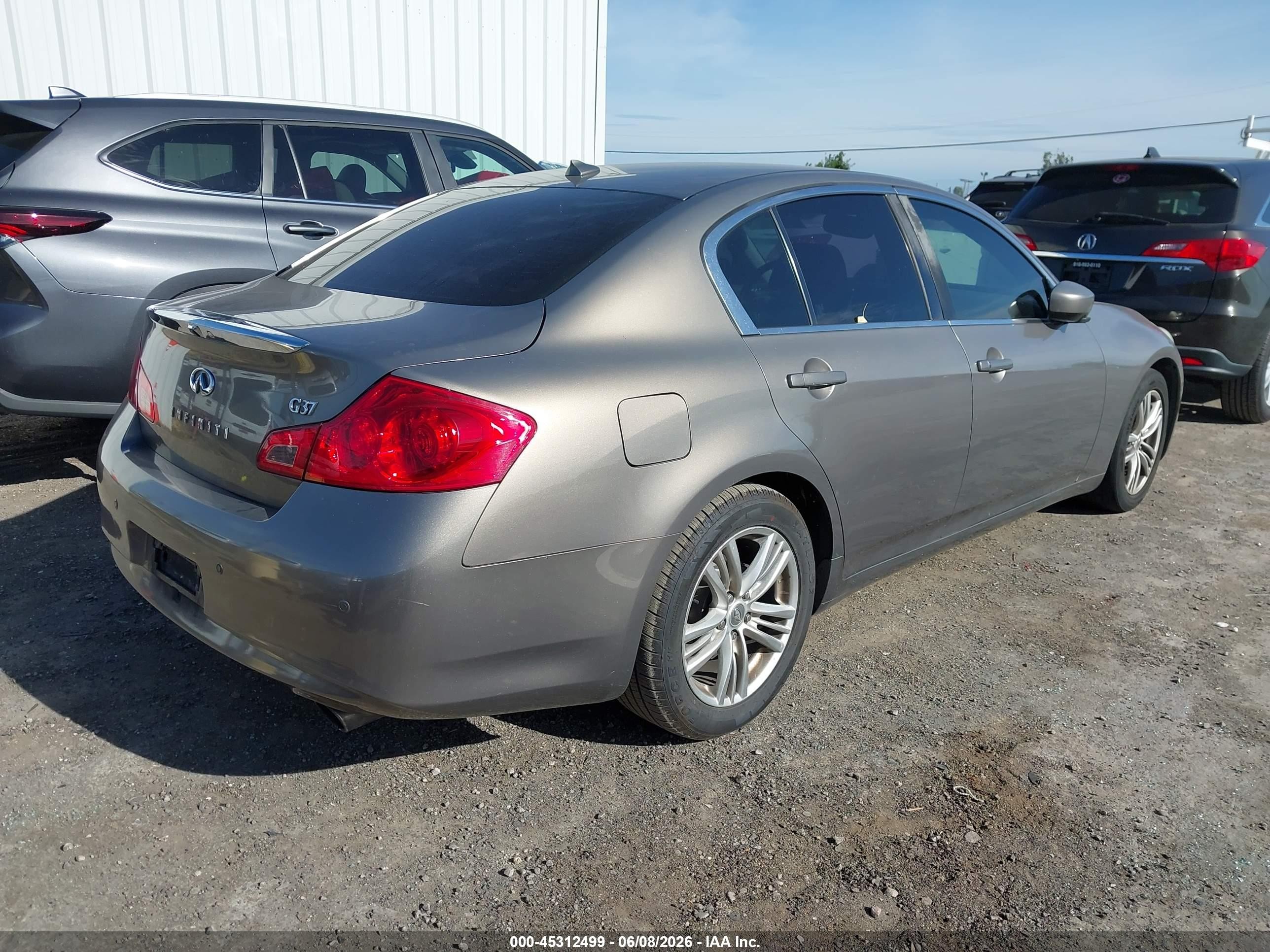 2011 Infiniti G37 Journey Коричневый vin: JN1CV6AP3BM509169