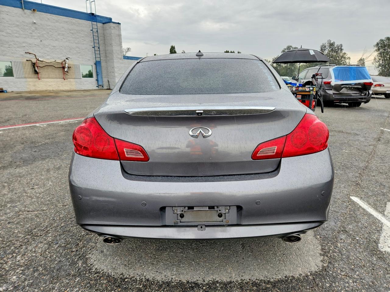 2011 Infiniti G37 Sedan Journey Silver vin: JN1CV6AP3BM510273