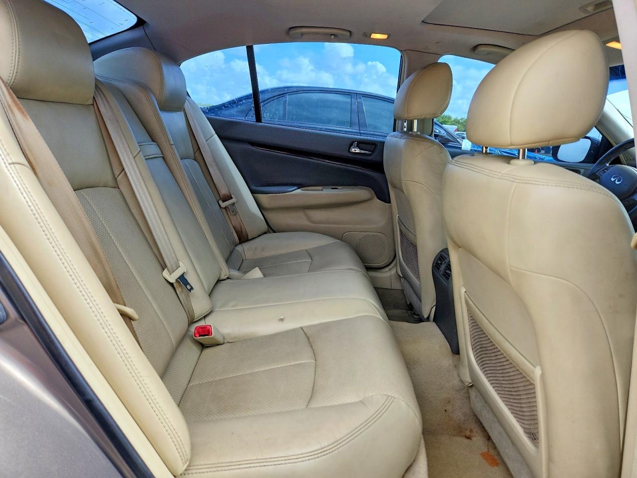2013 Infiniti G37 Sedan Journey Tan vin: JN1CV6AP3DM301487