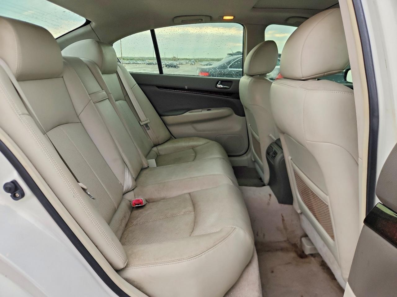 2013 Infiniti G37 Sedan Journey Белый vin: JN1CV6AP3DM718561