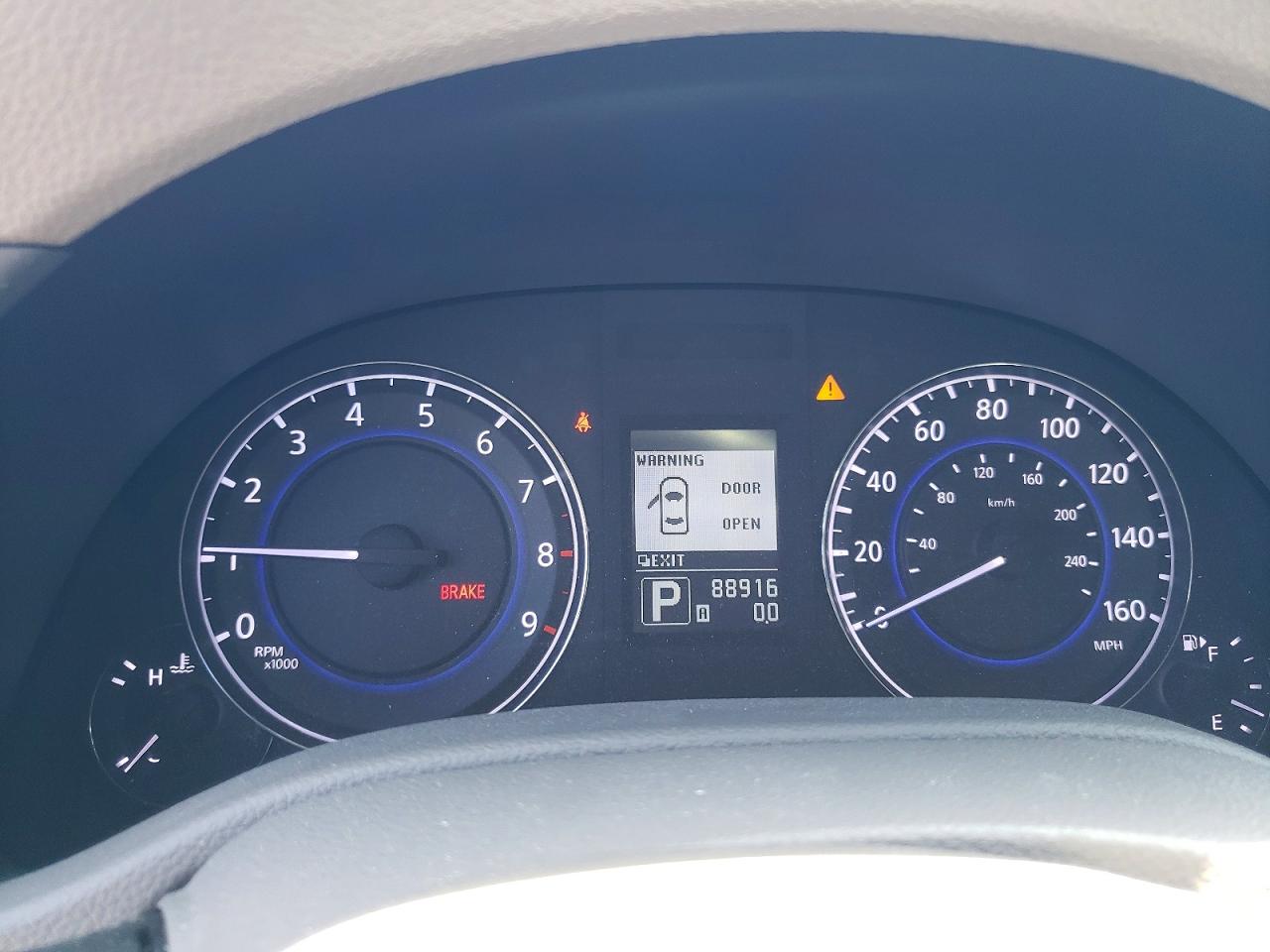 2015 Infiniti Q40 Base Черный vin: JN1CV6AP3FM502342