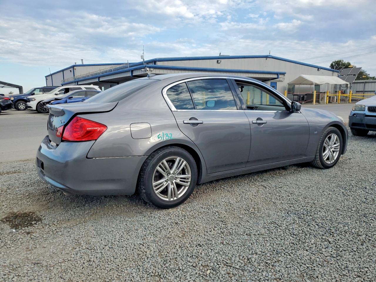 2015 Infiniti Q40 Base Gray vin: JN1CV6AP3FM502941