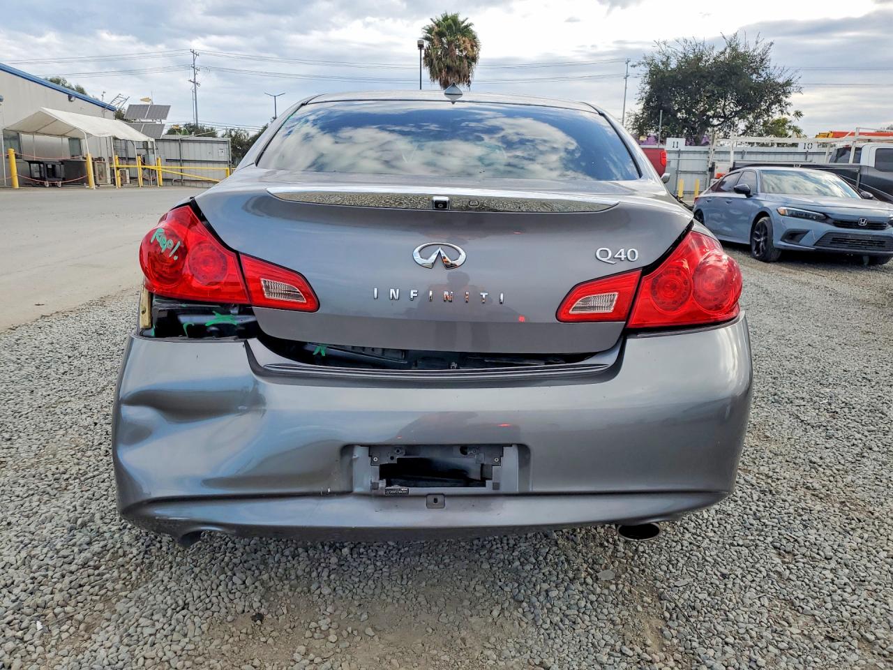 2015 Infiniti Q40 Base Gray vin: JN1CV6AP3FM502941