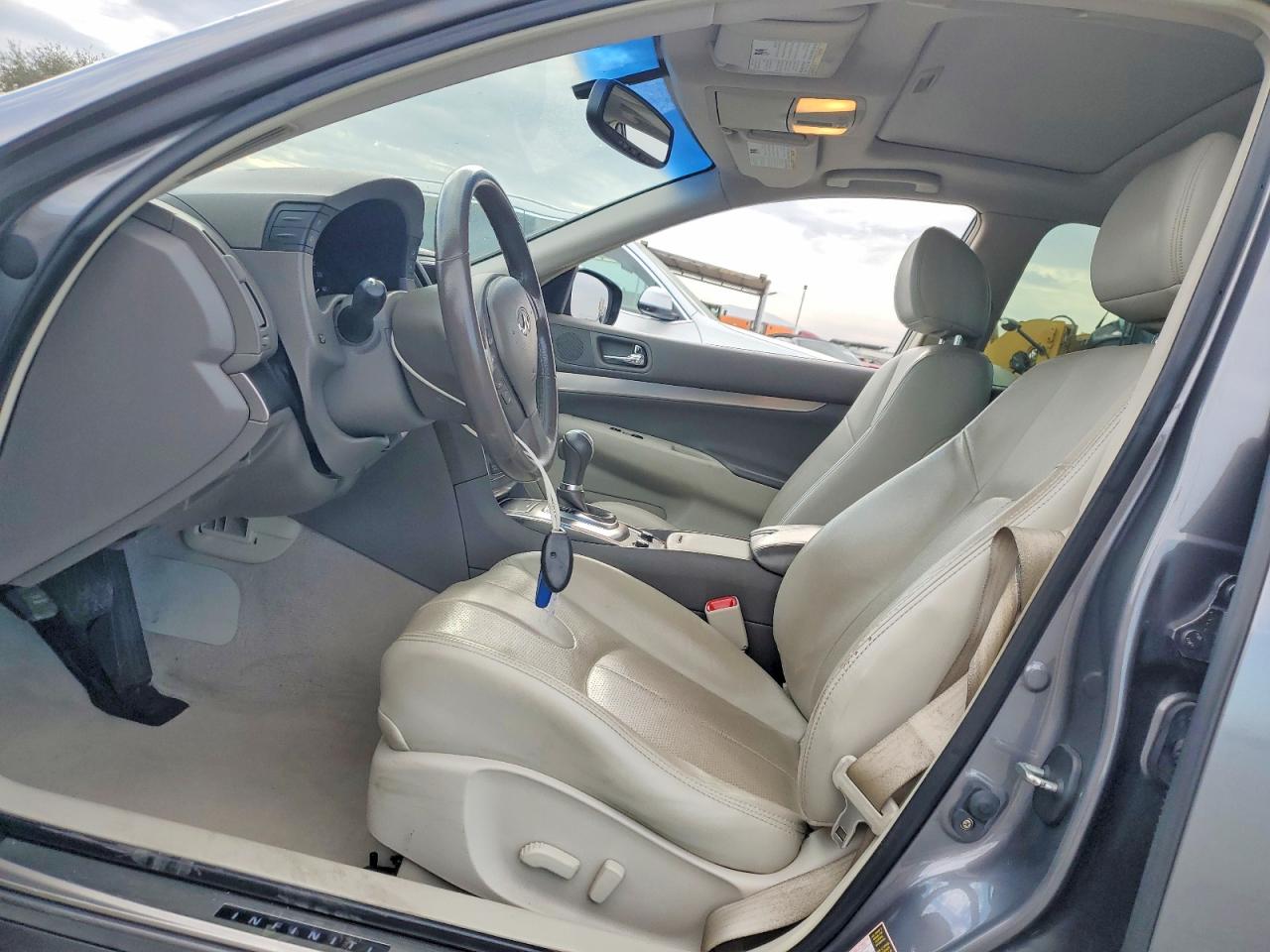 2015 Infiniti Q40 Base Gray vin: JN1CV6AP3FM502941