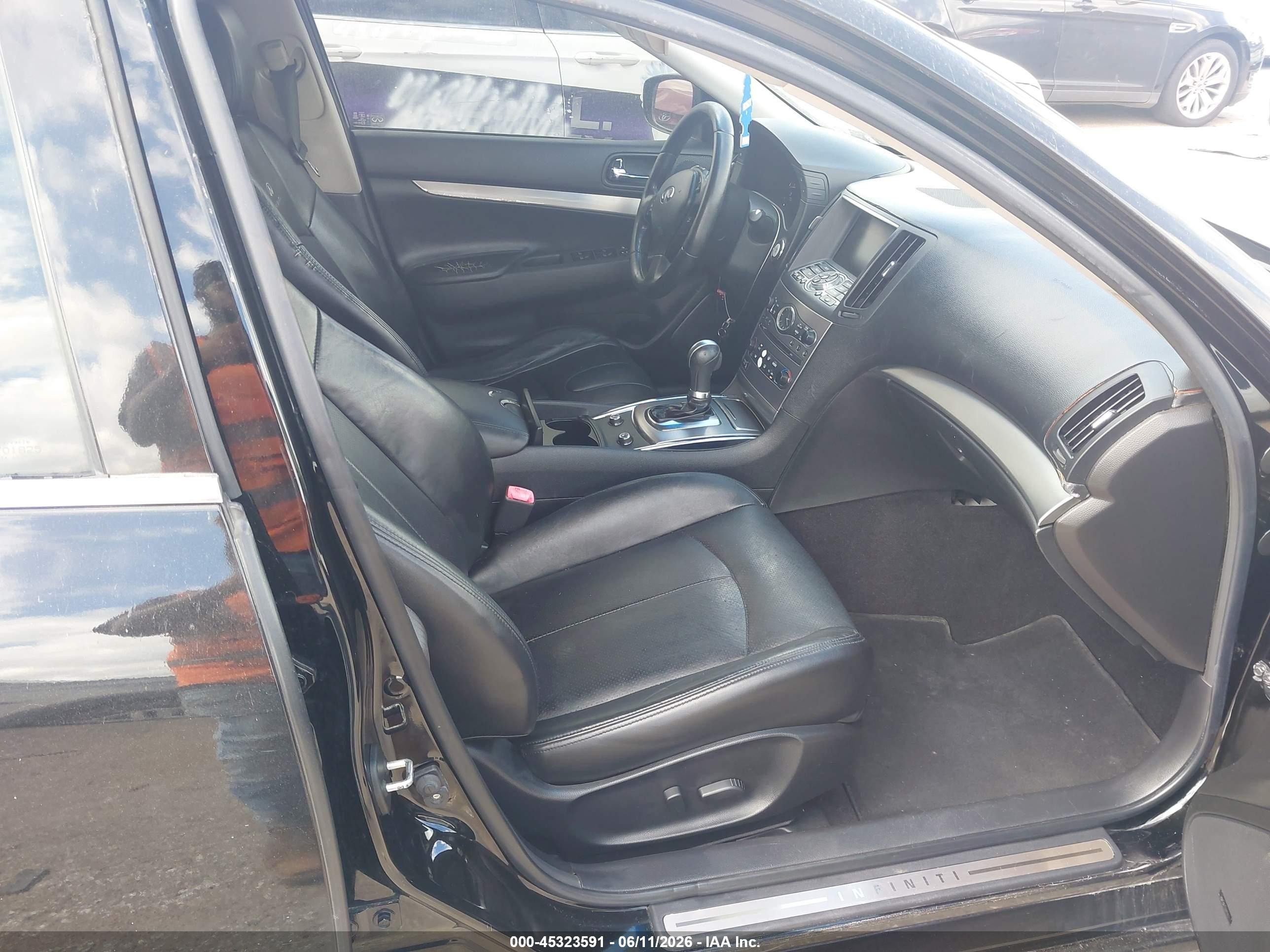 2010 Infiniti G37 Journey Black vin: JN1CV6AP4AM201197