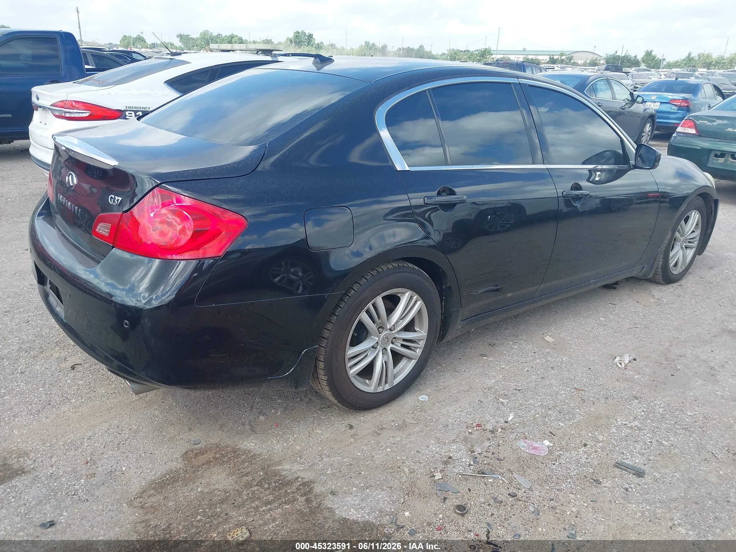 2010 Infiniti G37 Journey Black vin: JN1CV6AP4AM201197