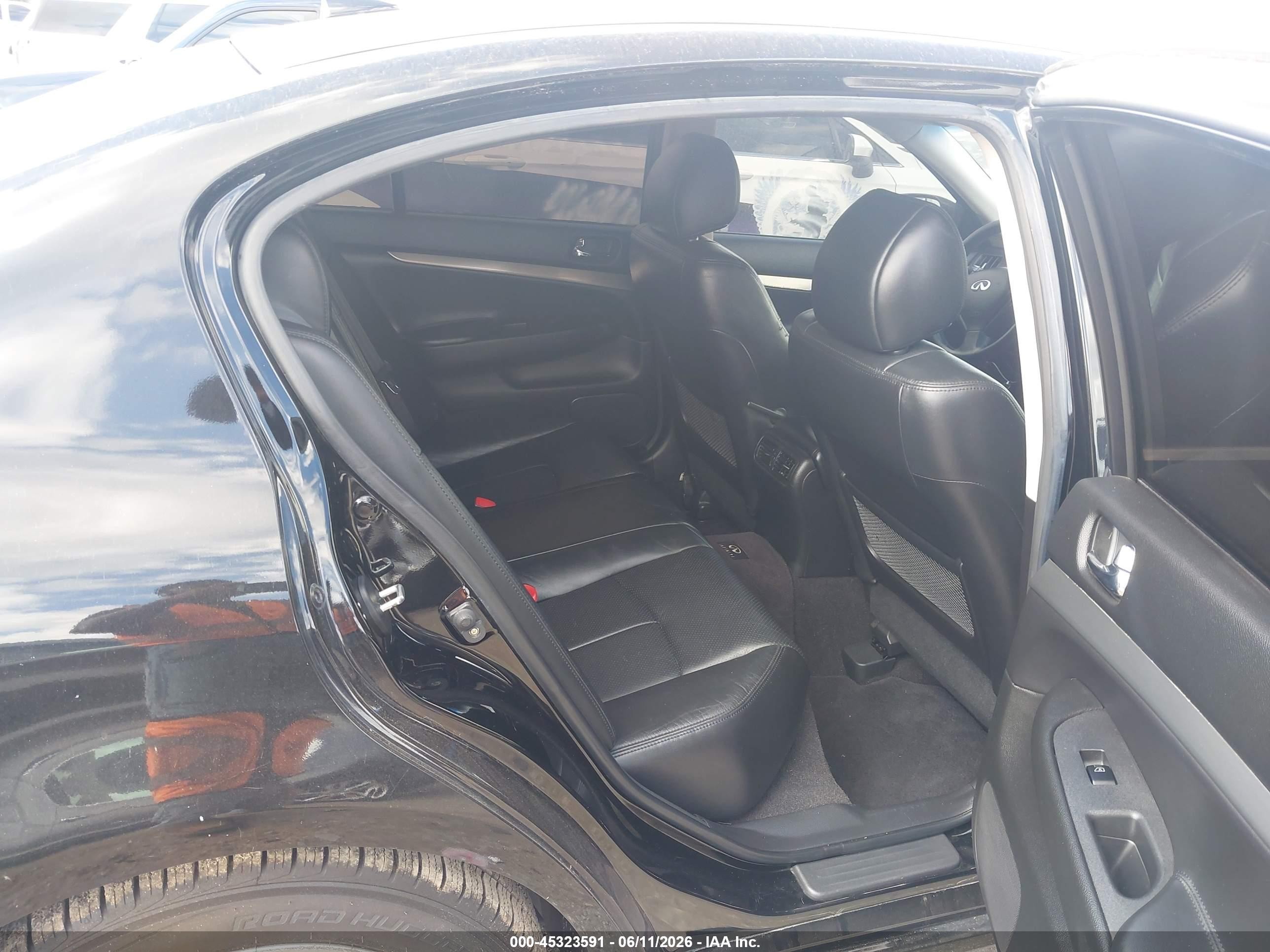 2010 Infiniti G37 Journey Black vin: JN1CV6AP4AM201197