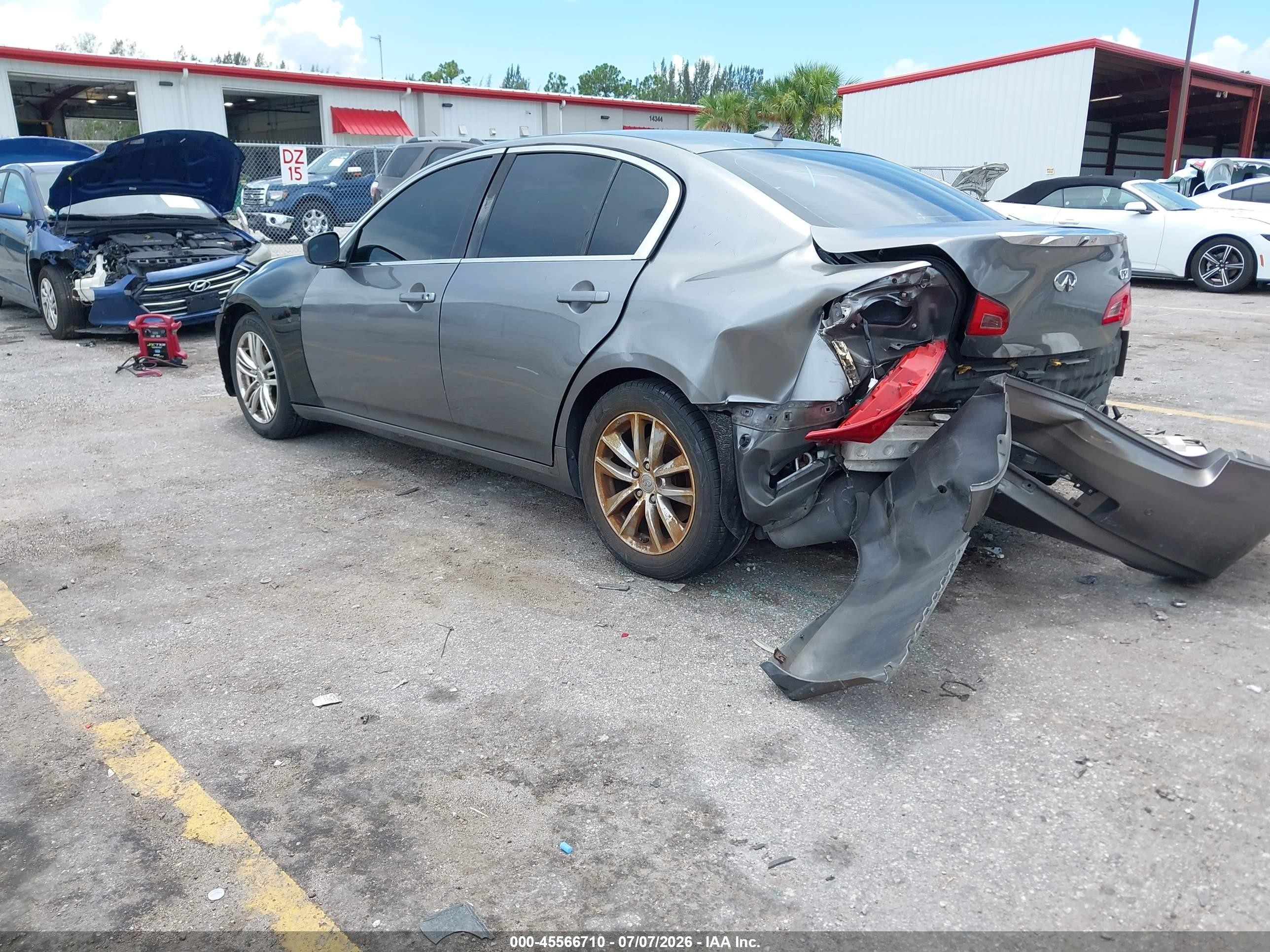 2010 Infiniti G37 Journey Black vin: JN1CV6AP4AM400749