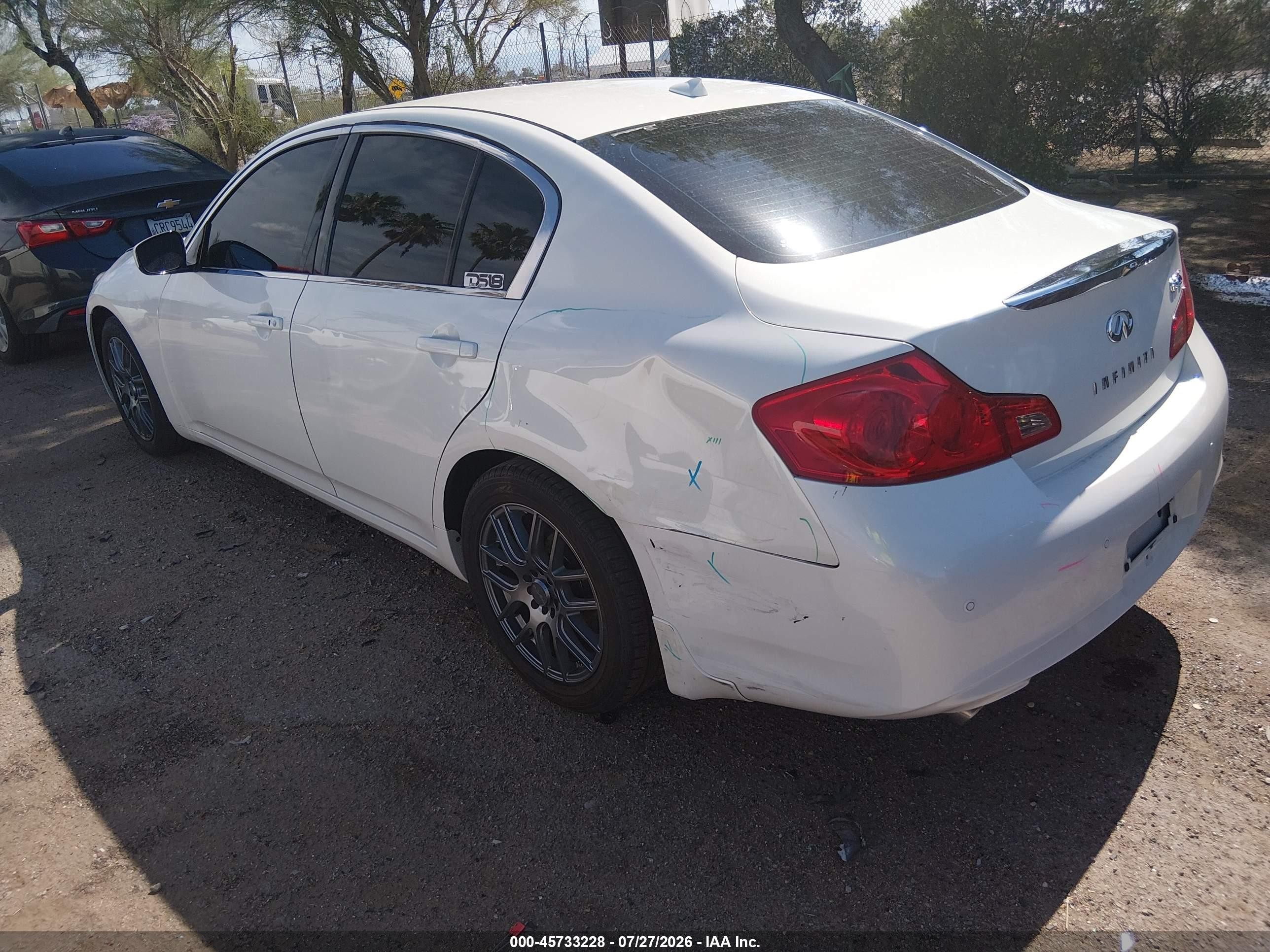 2011 Infiniti G37 Journey White vin: JN1CV6AP4BM304881