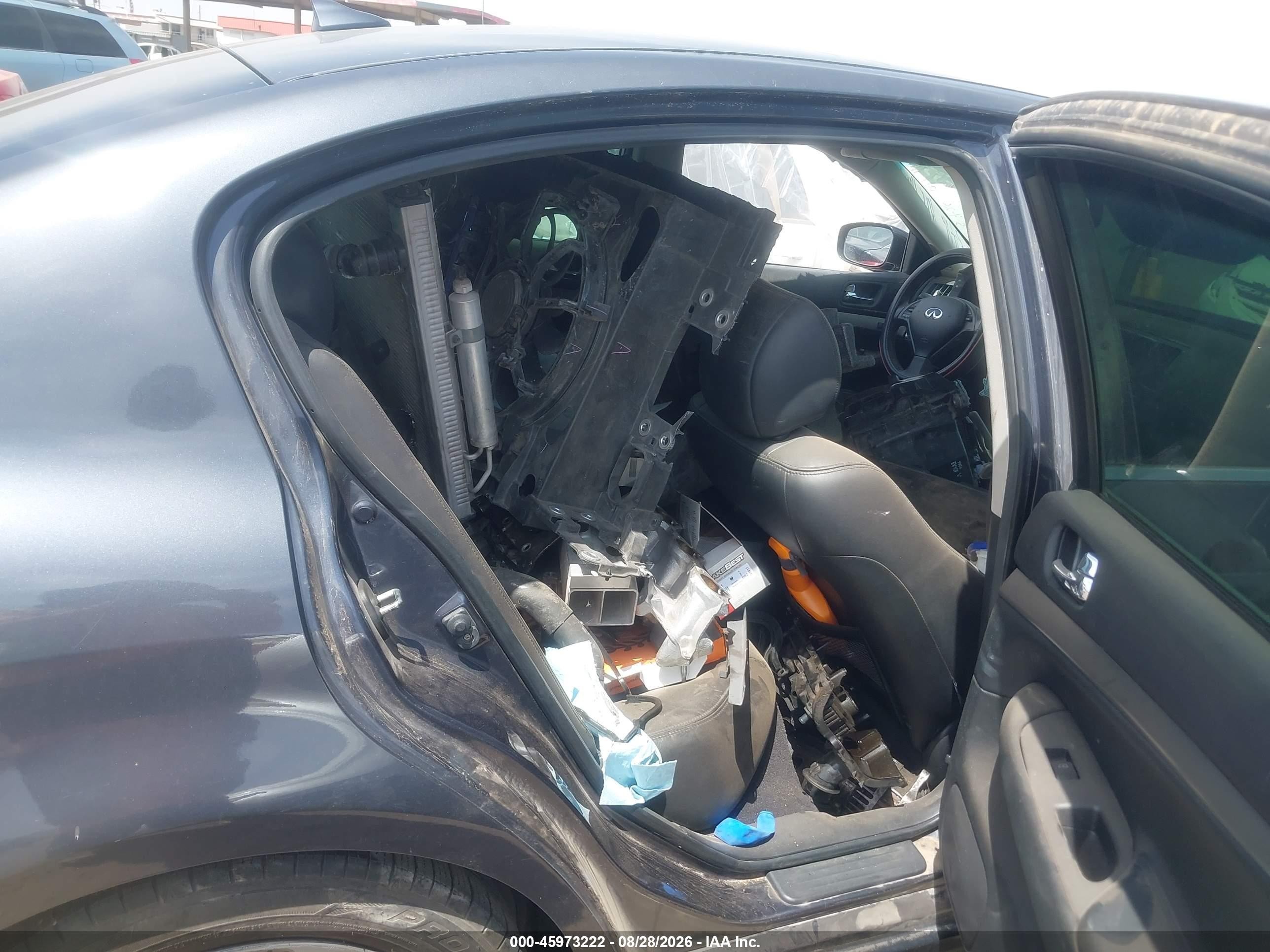 2012 Infiniti G37 Journey Серебряный vin: JN1CV6AP4CM931212