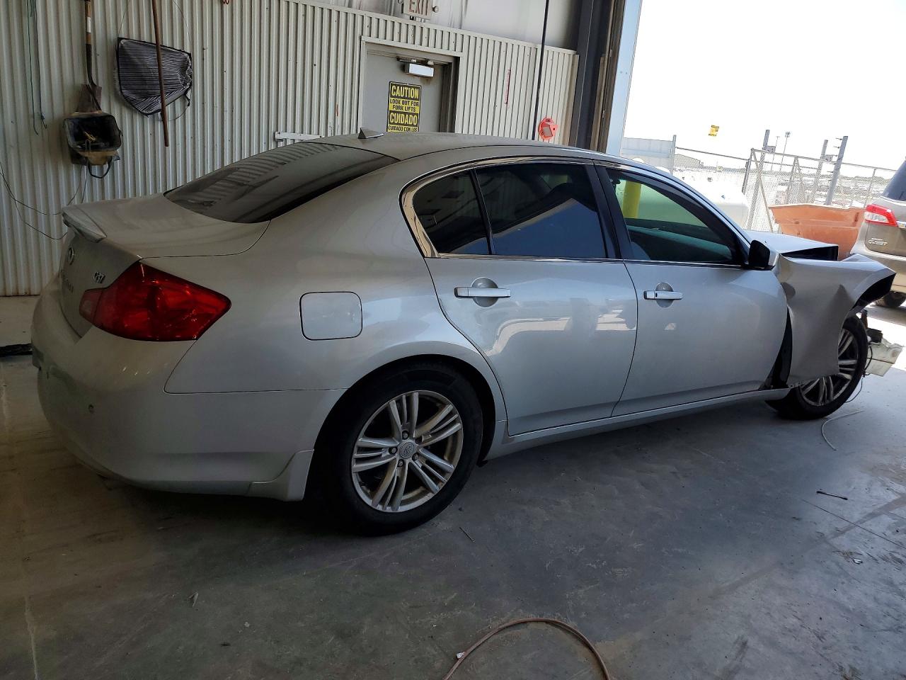 2013 Infiniti G37 Sedan Journey Silver vin: JN1CV6AP4DM303250