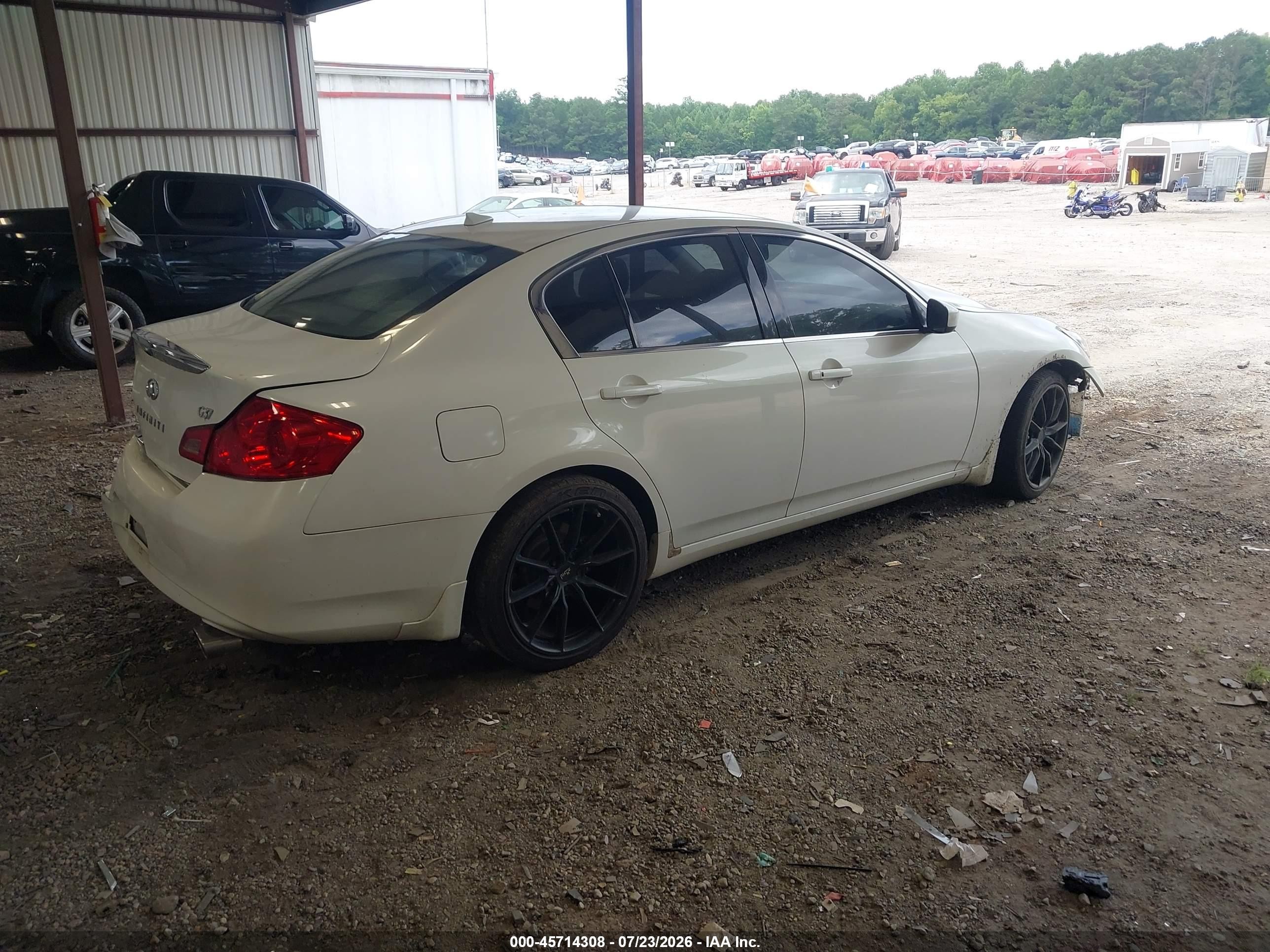 2013 Infiniti G37 Journey Белый vin: JN1CV6AP4DM306536