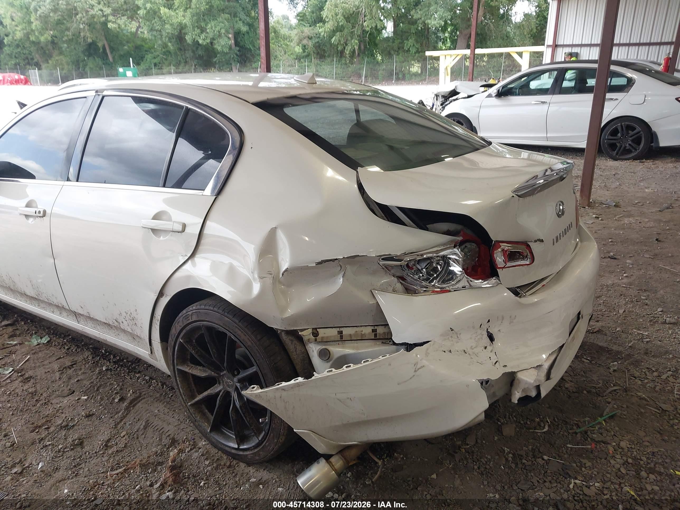 2013 Infiniti G37 Journey Белый vin: JN1CV6AP4DM306536