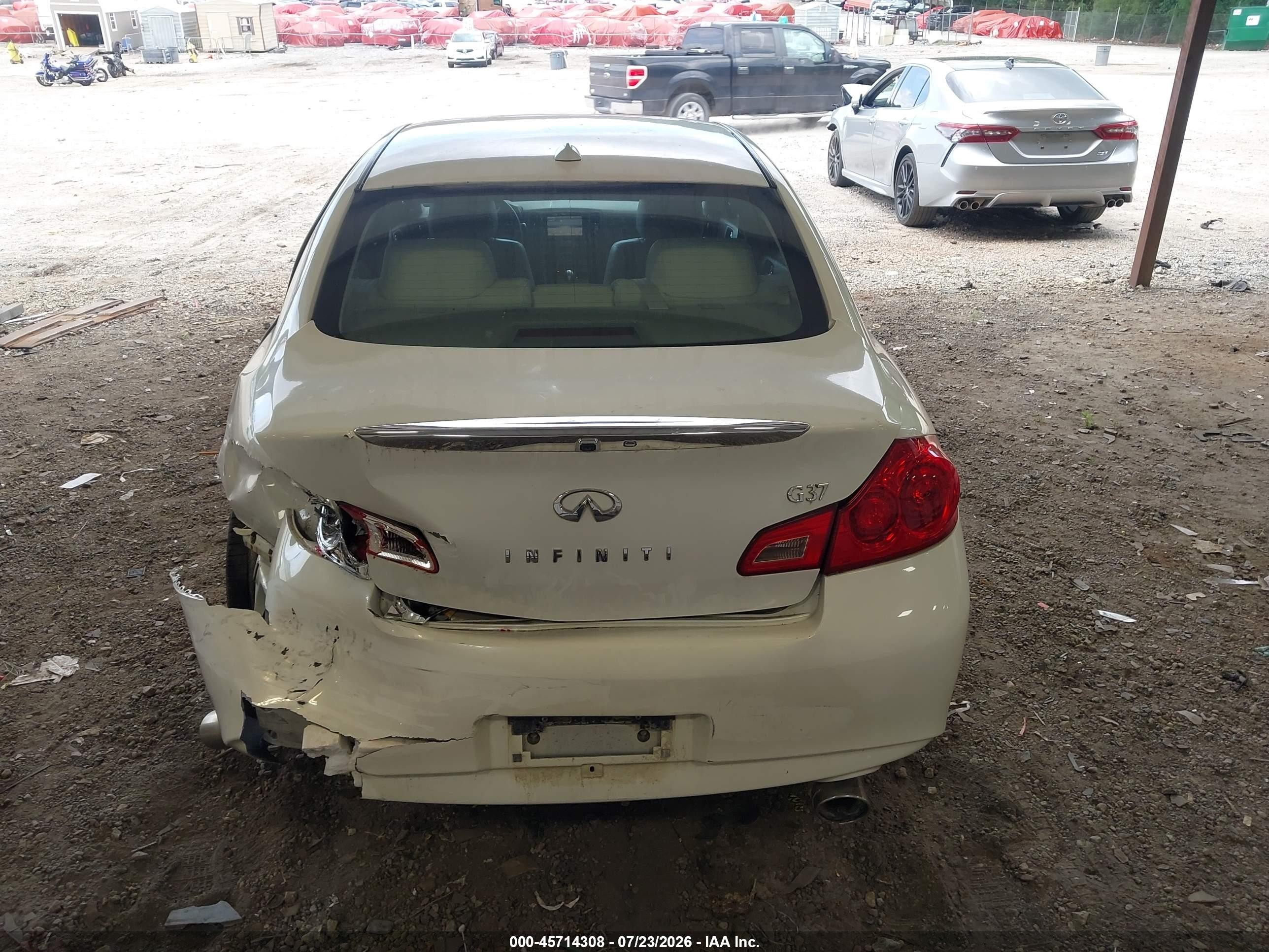 2013 Infiniti G37 Journey Белый vin: JN1CV6AP4DM306536