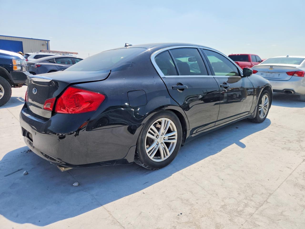 2013 Infiniti G37 Sedan Journey Black vin: JN1CV6AP4DM306648