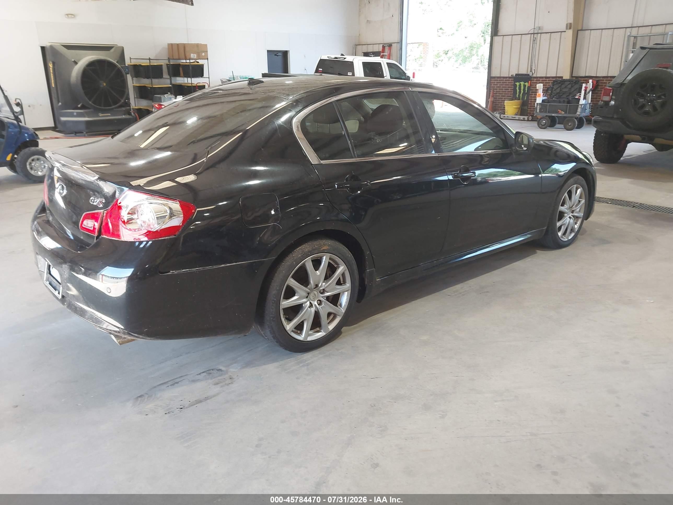 2013 Infiniti G37 Journey Черный vin: JN1CV6AP4DM710596