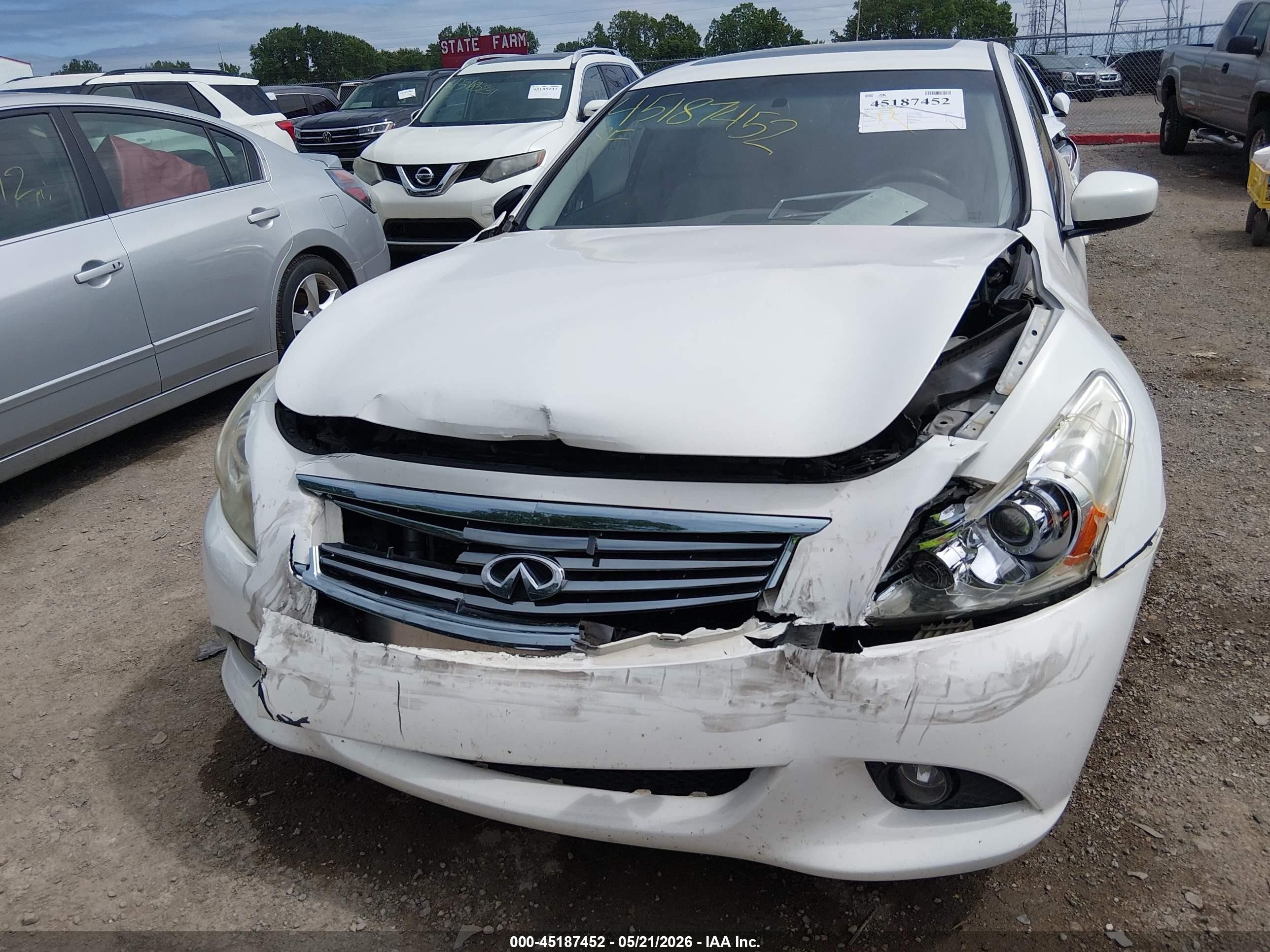 2013 Infiniti G37 Journey Белый vin: JN1CV6AP4DM725437