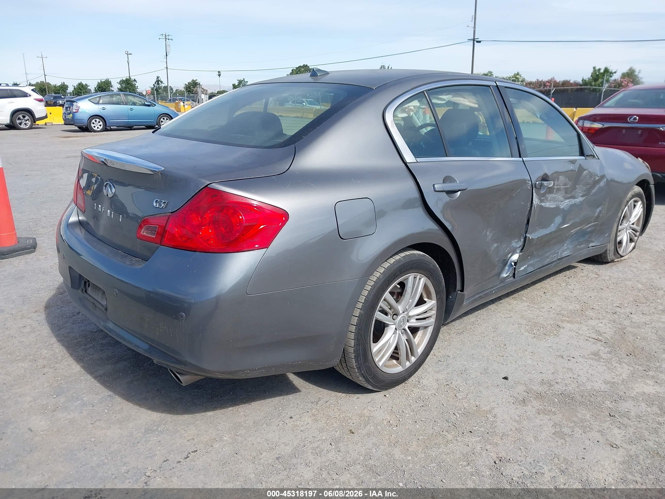 2013 Infiniti G37 Journey Серый vin: JN1CV6AP4DM725454